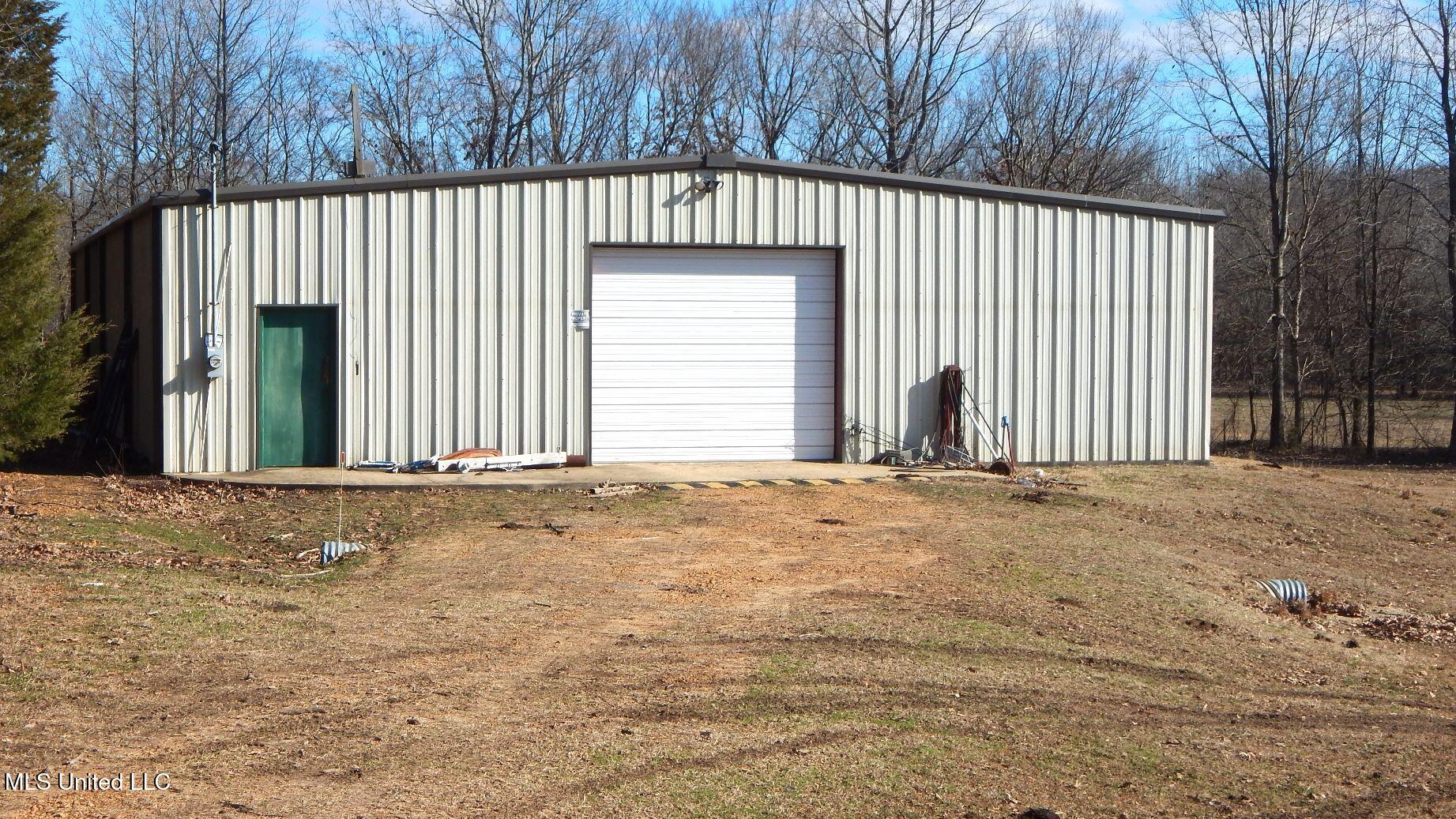 2450 Longtown Road, Sarah, Mississippi image 4