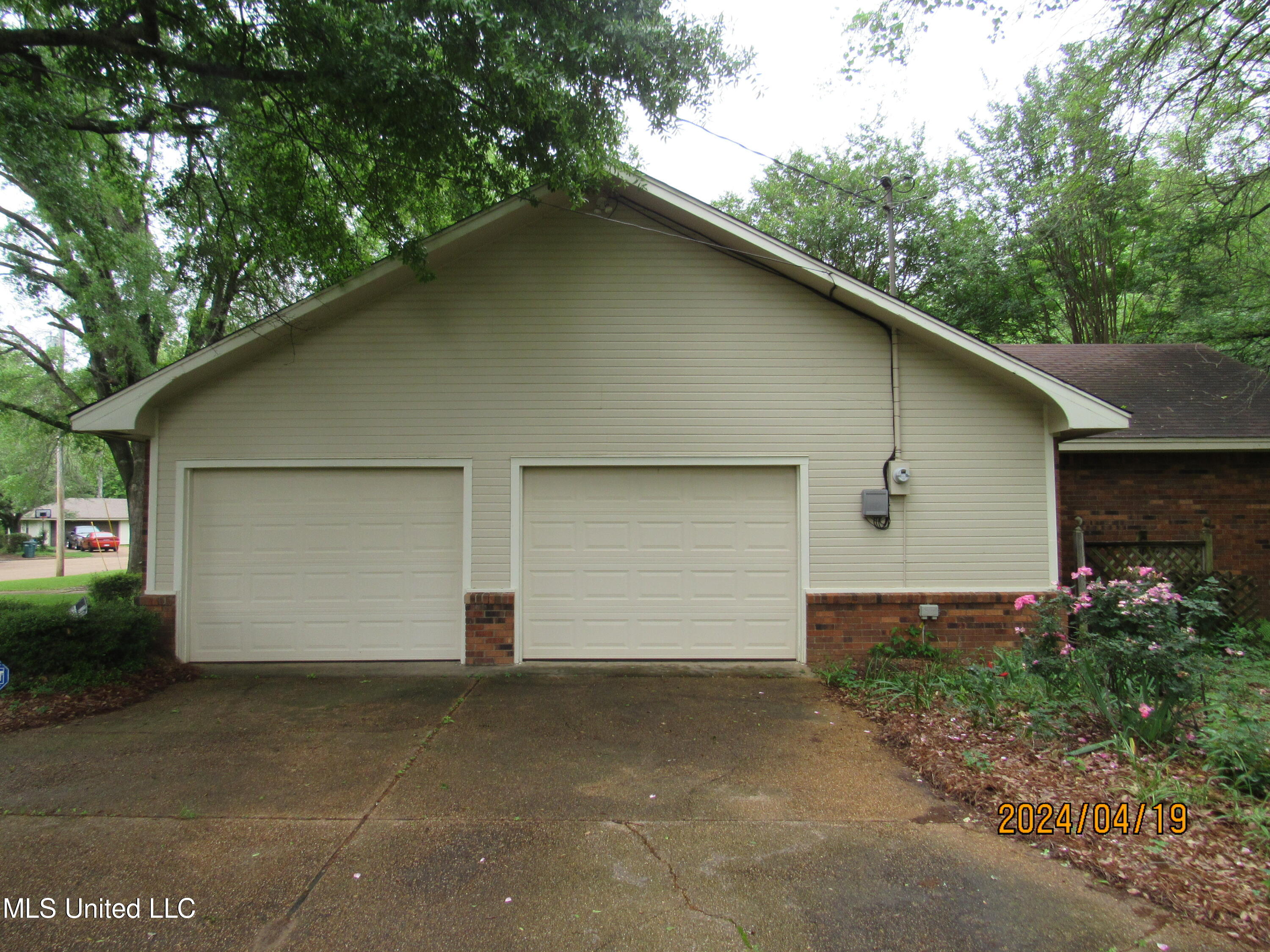 1906 Swayze Street, Yazoo City, Mississippi image 2