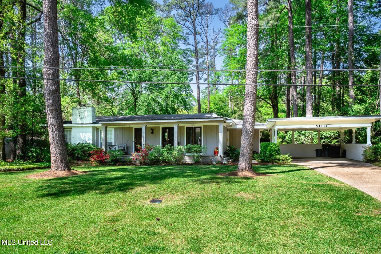 2018 London Avenue, Jackson, Mississippi image 2