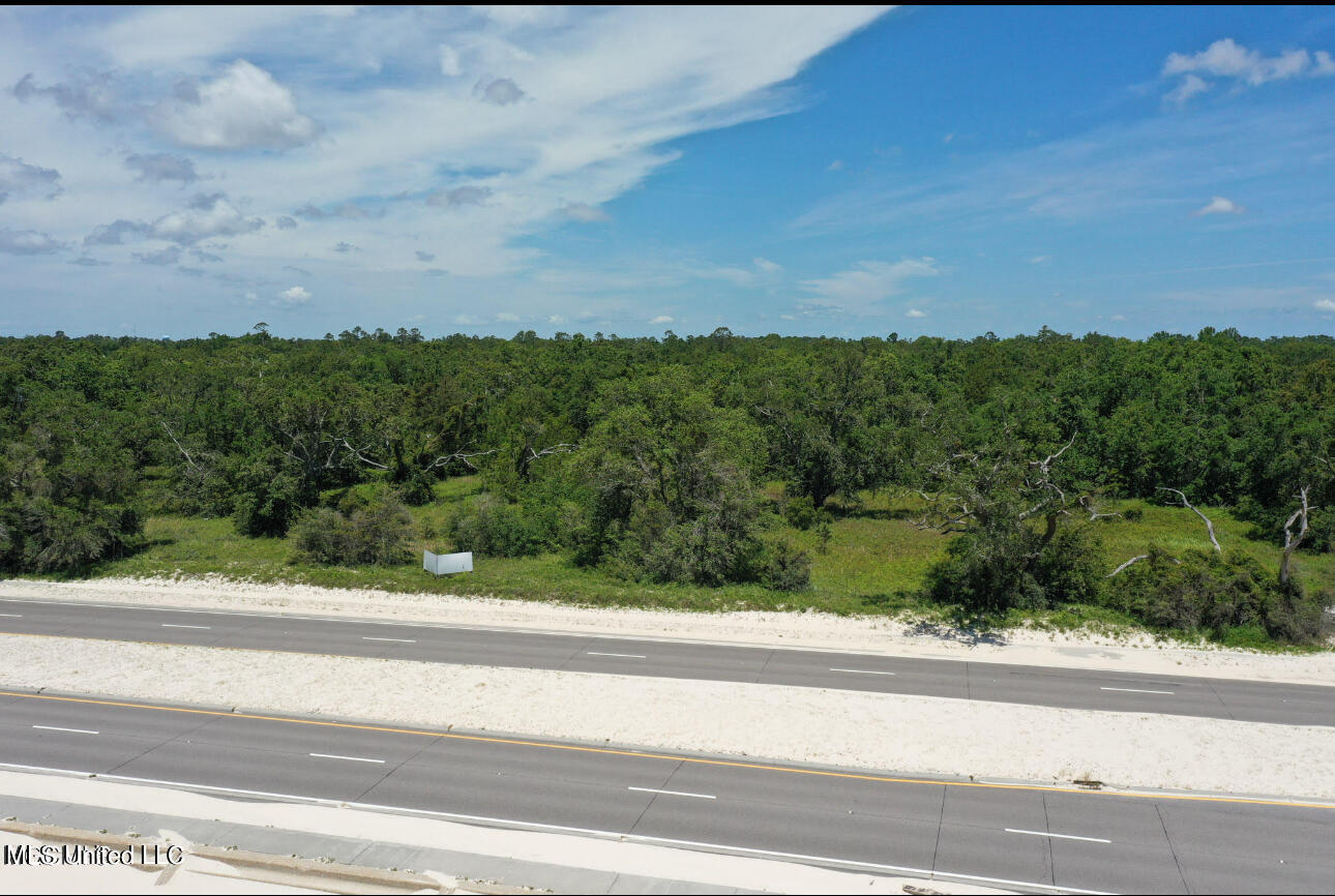 616 W Beach Boulevard, Long Beach, Mississippi image 9