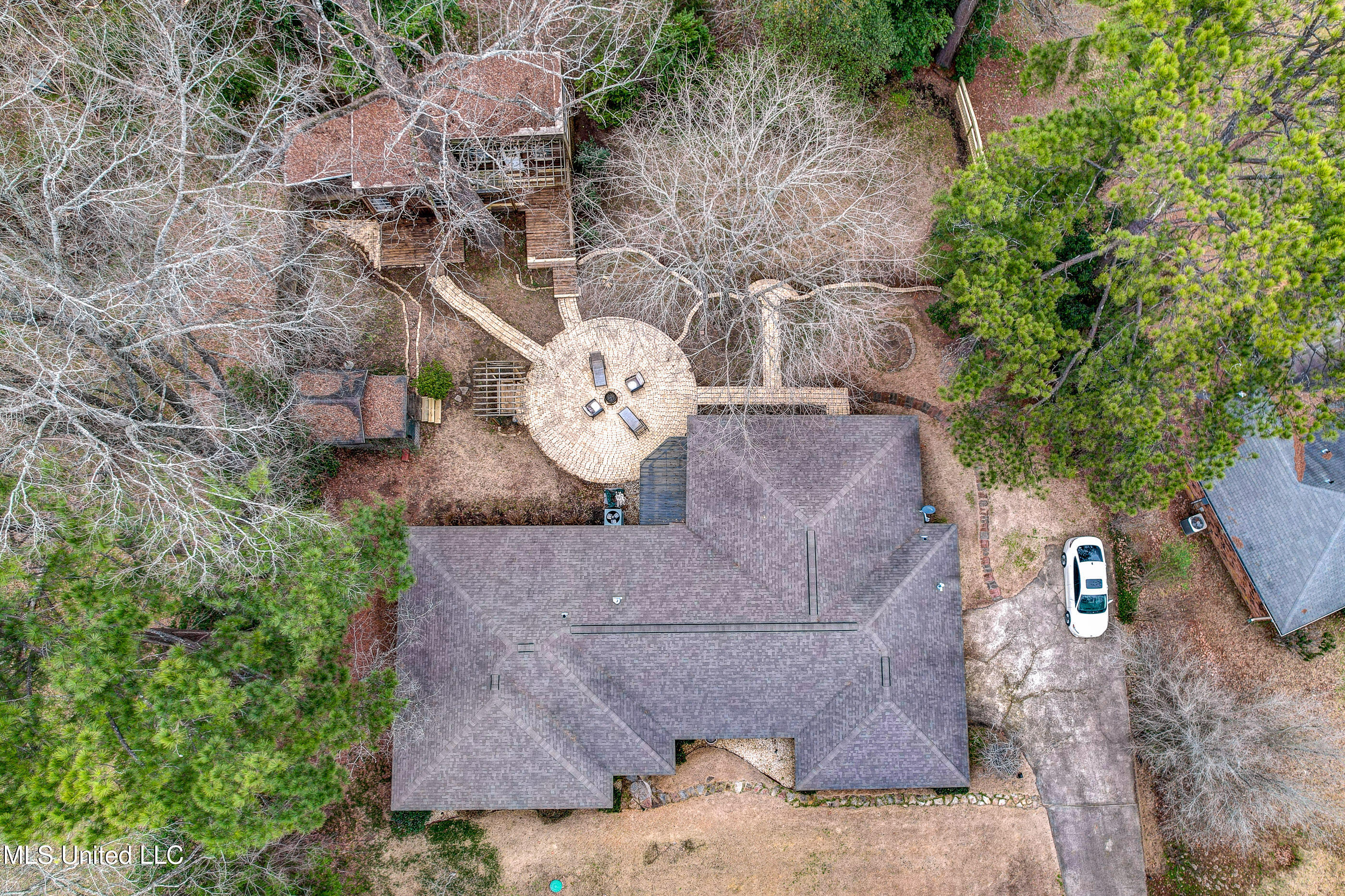 911 Newitt Vick Drive, Vicksburg, Mississippi image 44