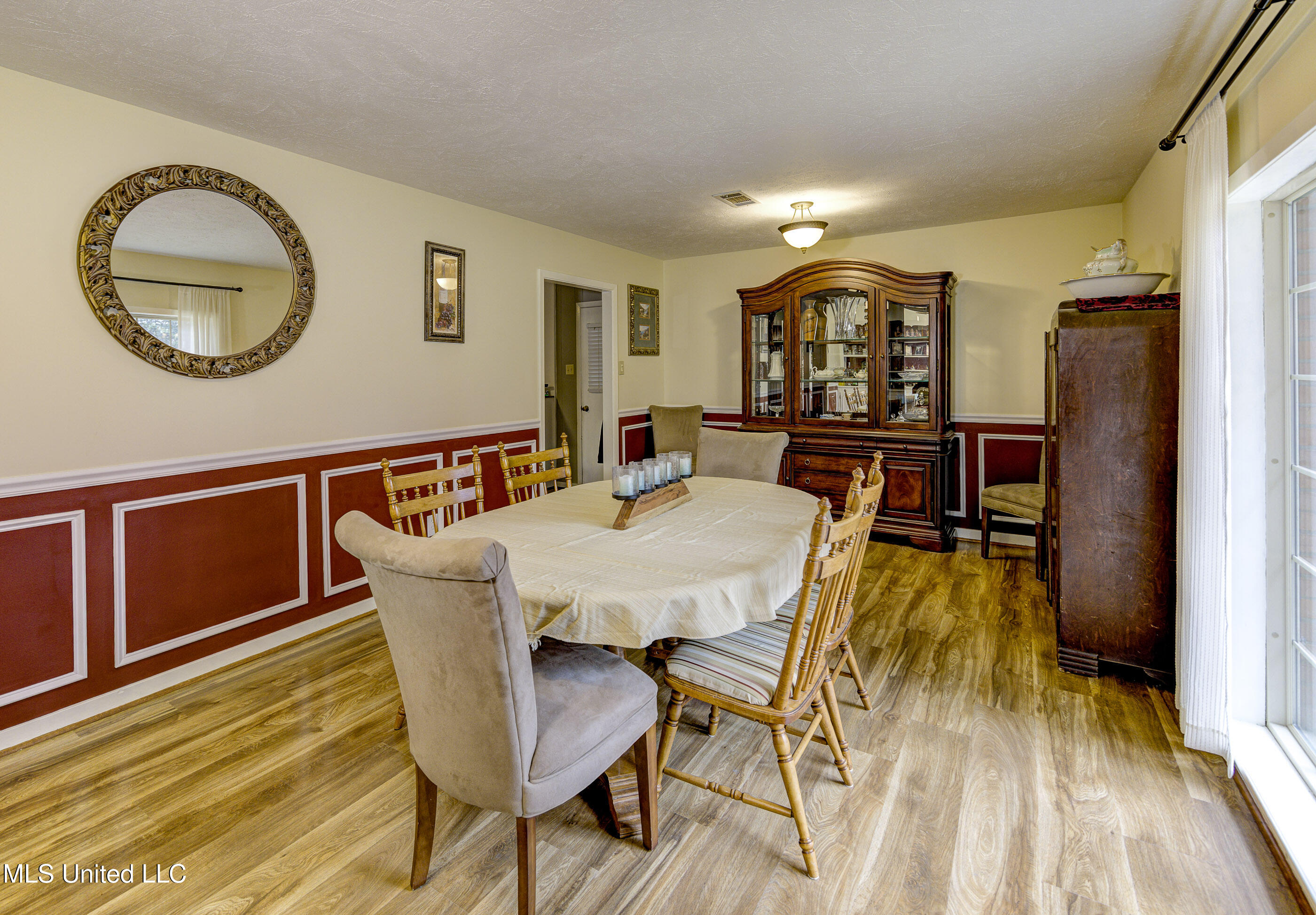 911 Newitt Vick Drive, Vicksburg, Mississippi image 19