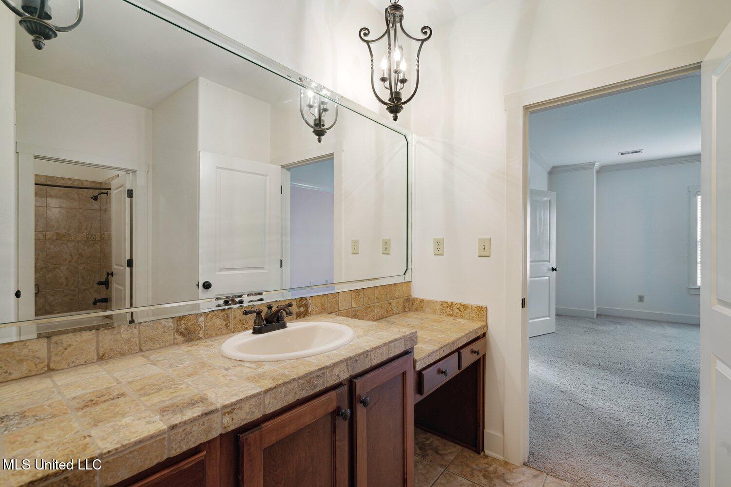 4050 Robinson Crossing, Olive Branch, Mississippi image 32