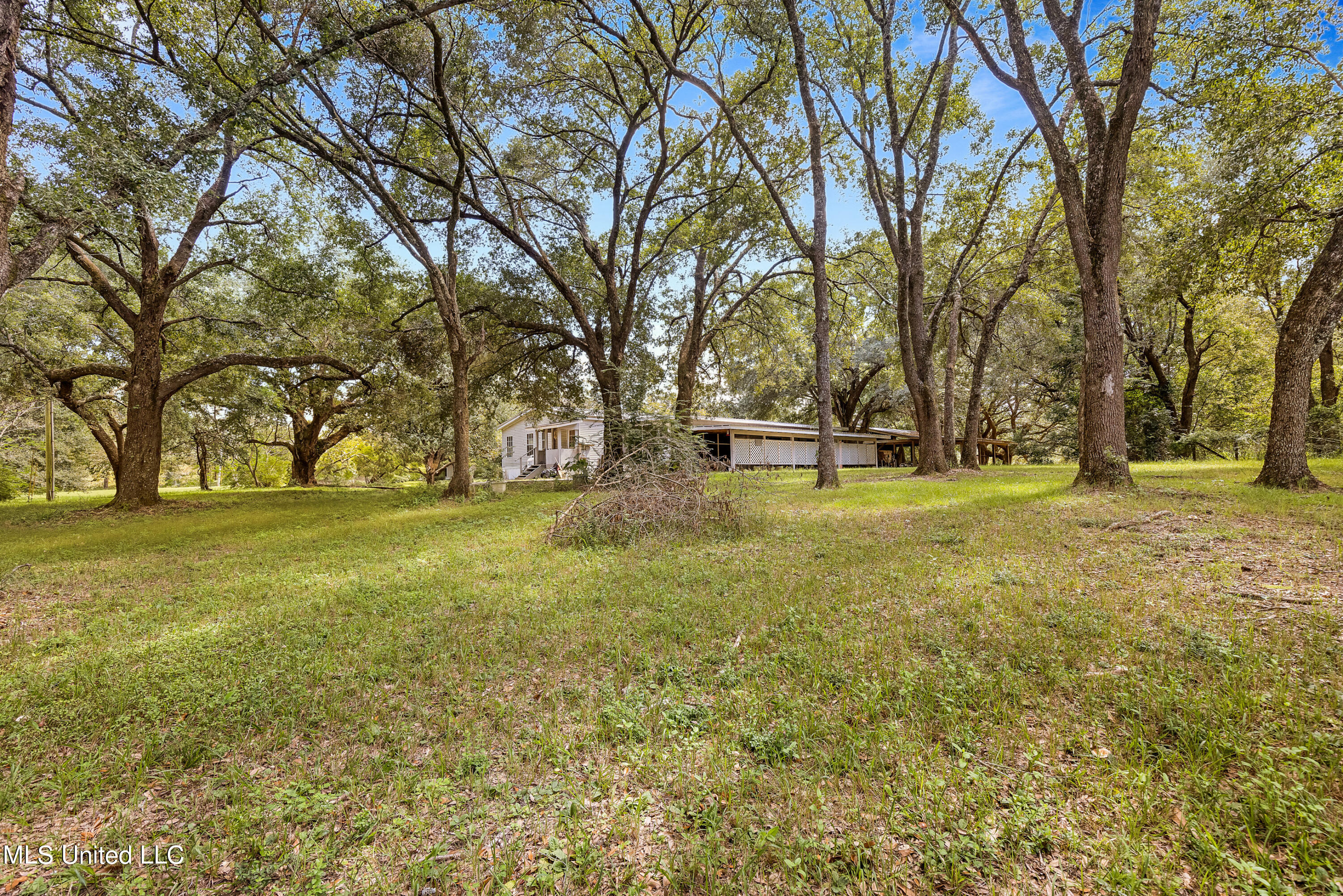 28544 Willie Malley Road, Pass Christian, Mississippi image 33