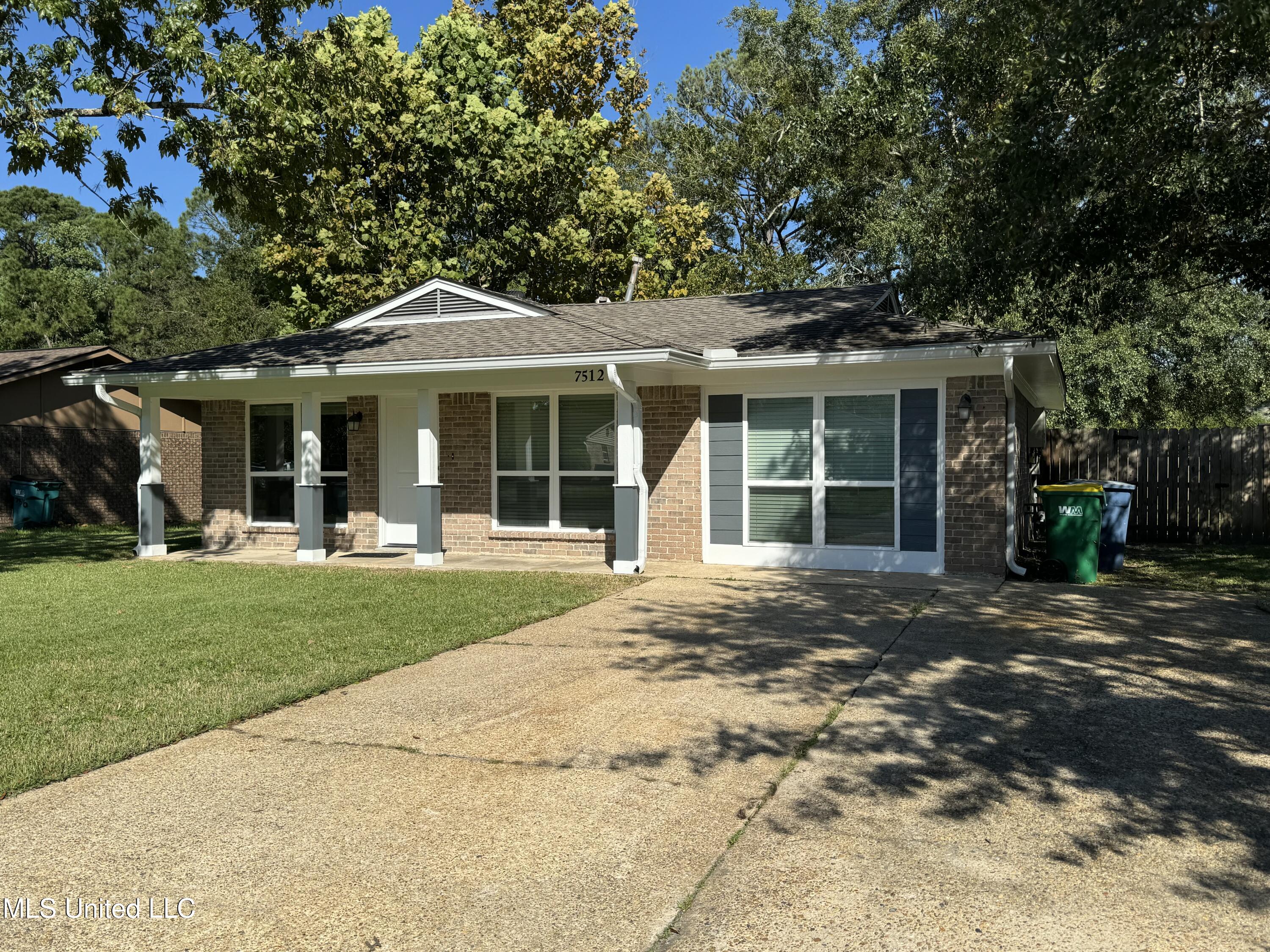 7512 Newton Drive, Biloxi, Mississippi image 1