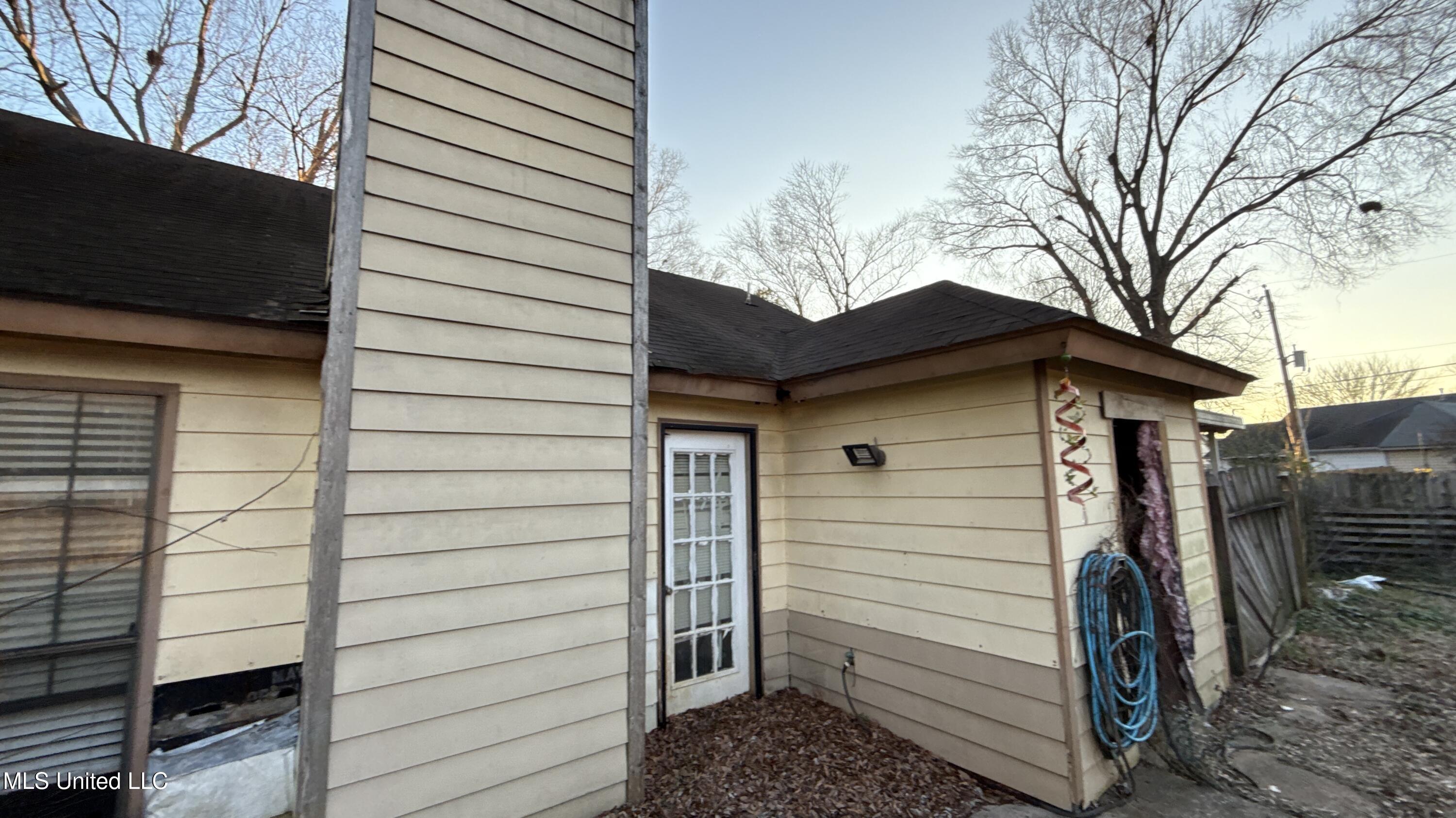 6996 Cherry Blossom Drive, Memphis, Tennessee image 14