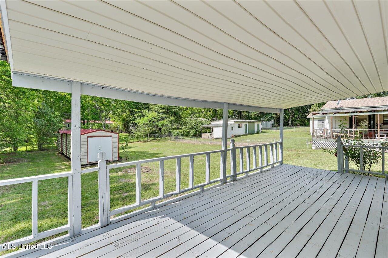 210 NE Jadek Drive, Magee, Mississippi image 22