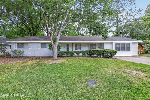 Homes For Sale - 335 Allstate Drive<br/> Jackson, MS 39211