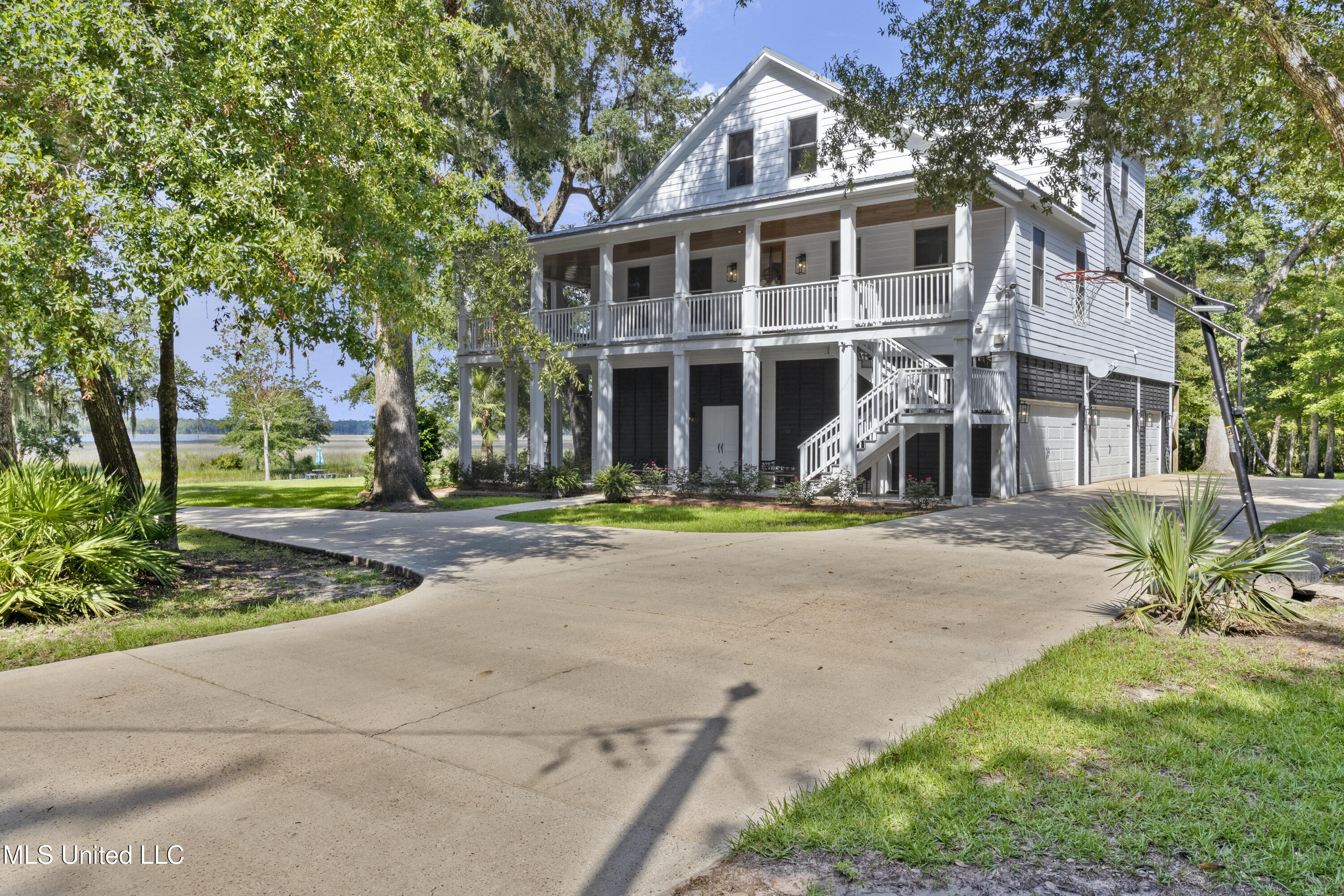 1420 Elizabeth Street, Ocean Springs, Mississippi image 10