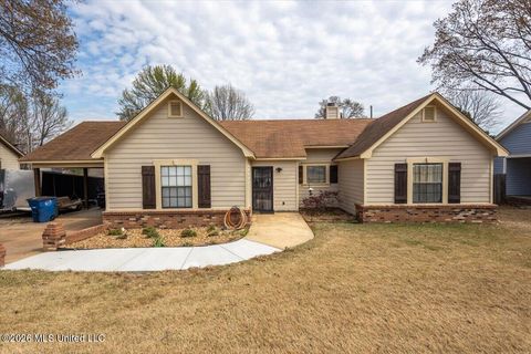 Homes For Sale - 9868 Sequoia Lane<br/> Olive Branch, MS 38654