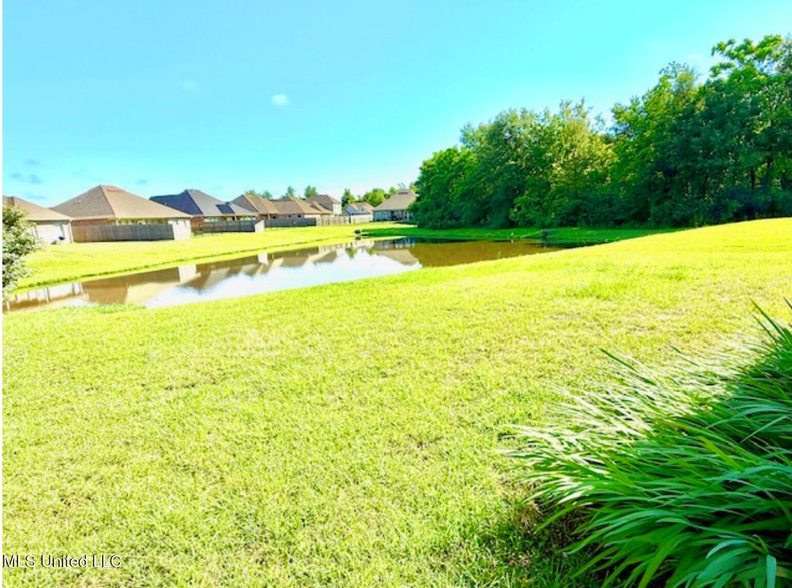 15016 Baylor Avenue, Gulfport, Mississippi image 2