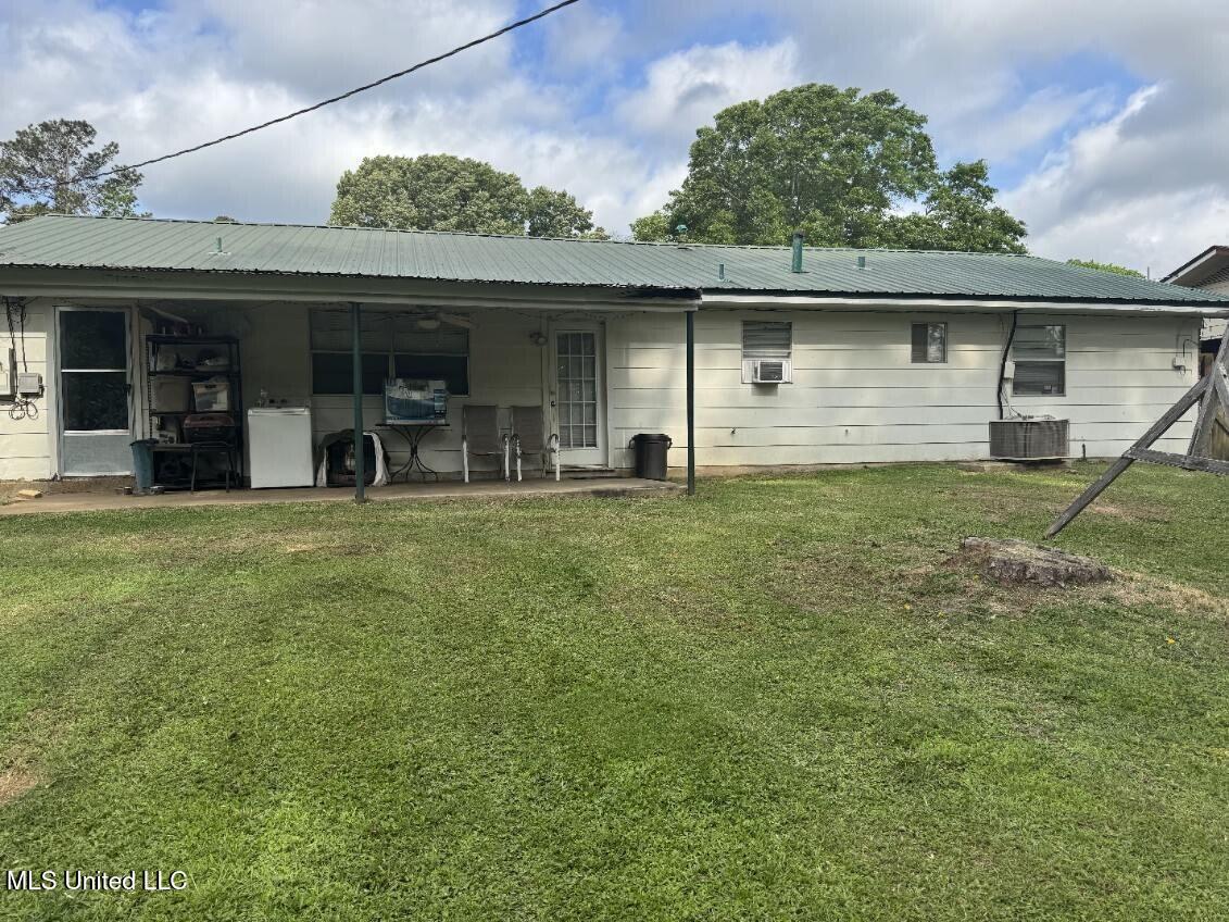 305 John Glenn Avenue, Natchez, Mississippi image 6