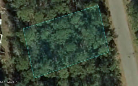 Vacant Land For Sale - 6425 Shawnee Street<br/> Hancock County, Kiln, MS 39556