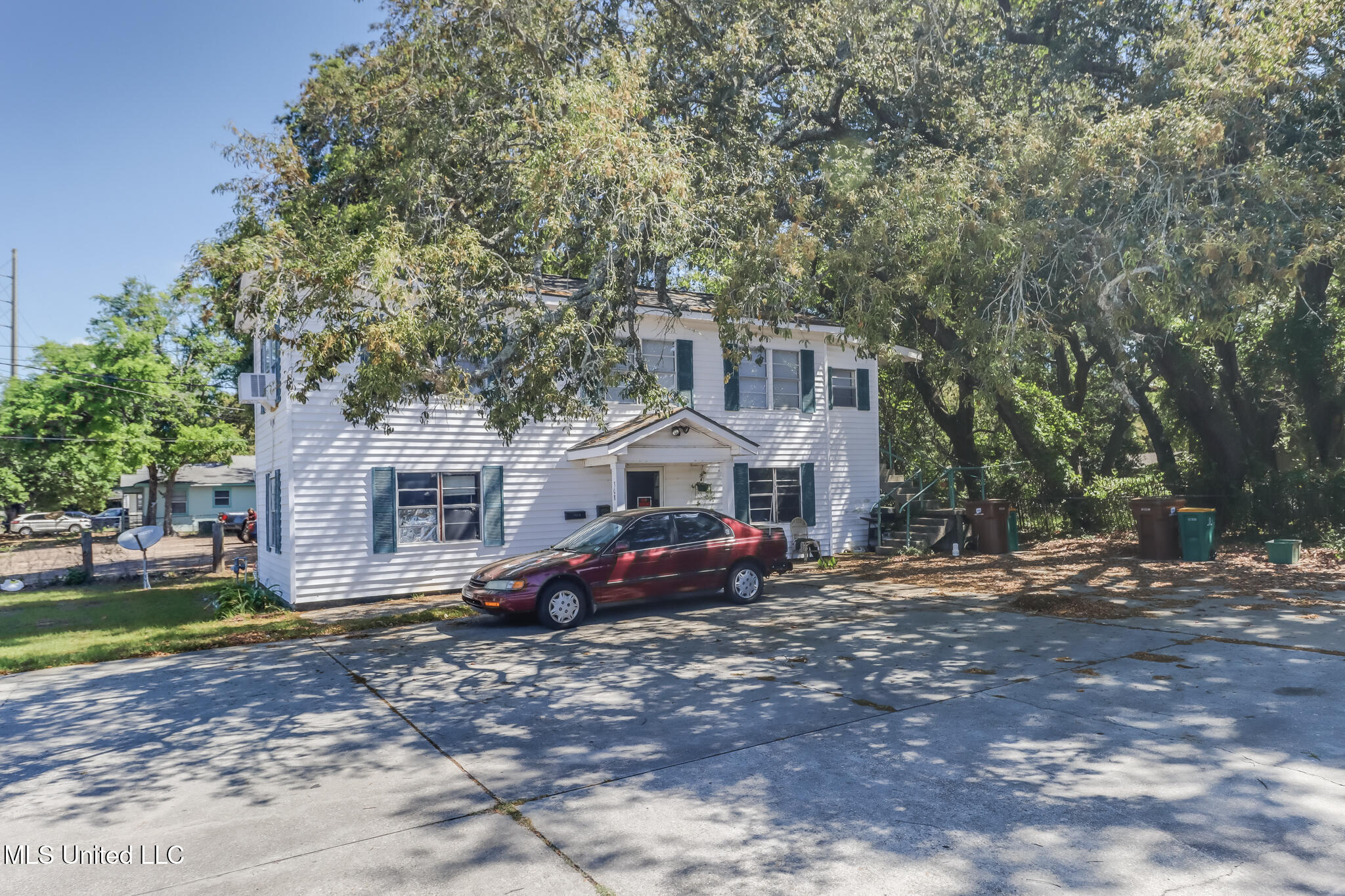 308 Rodenberg Avenue, Biloxi, Mississippi image 2