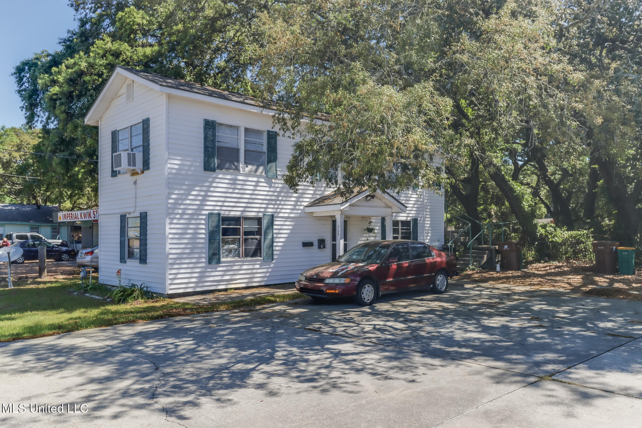 308 Rodenberg Avenue, Biloxi, Mississippi image 3