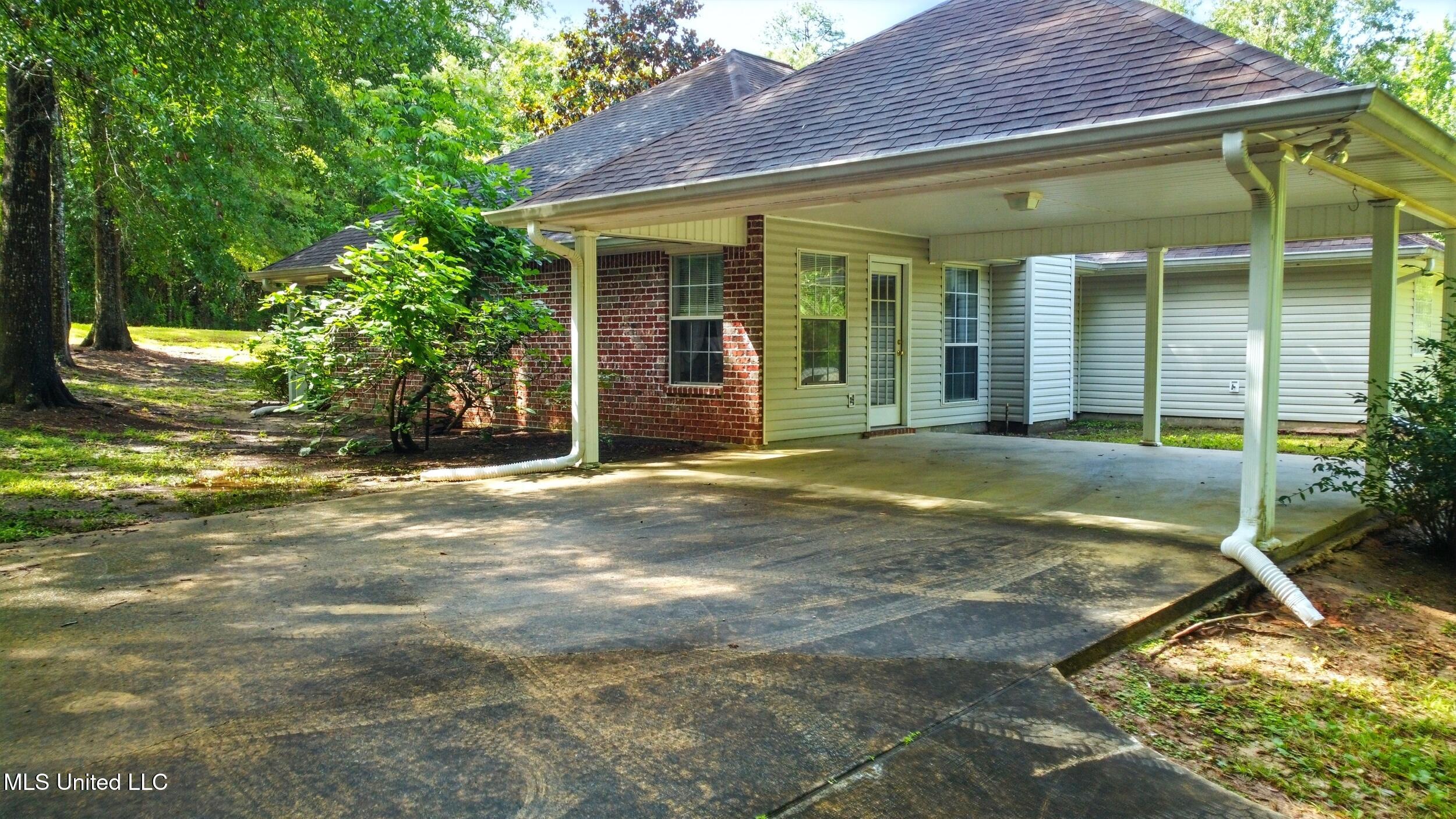 129 E Sunnybrook Road, Carriere, Mississippi image 26