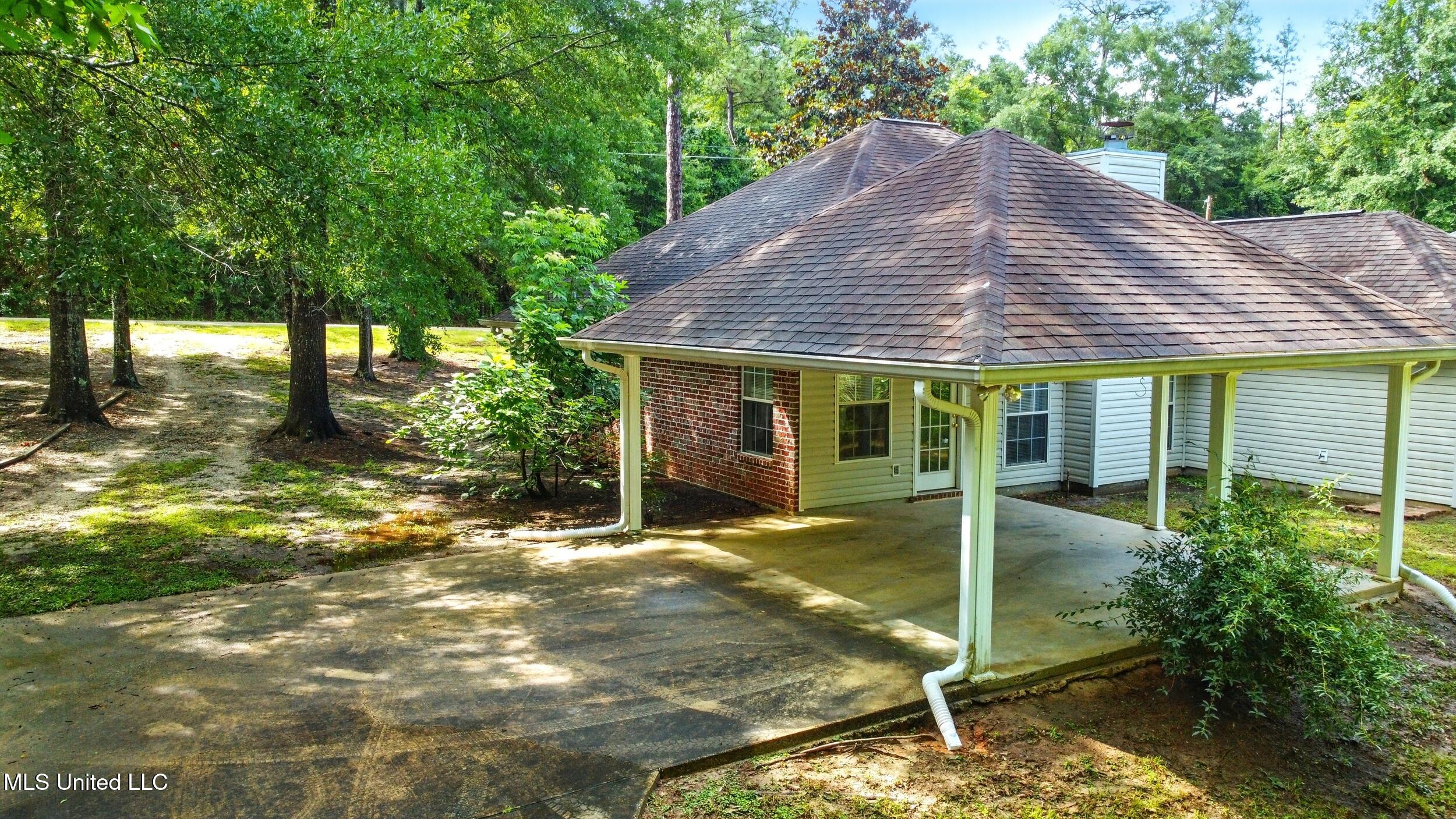 129 E Sunnybrook Road, Carriere, Mississippi image 27