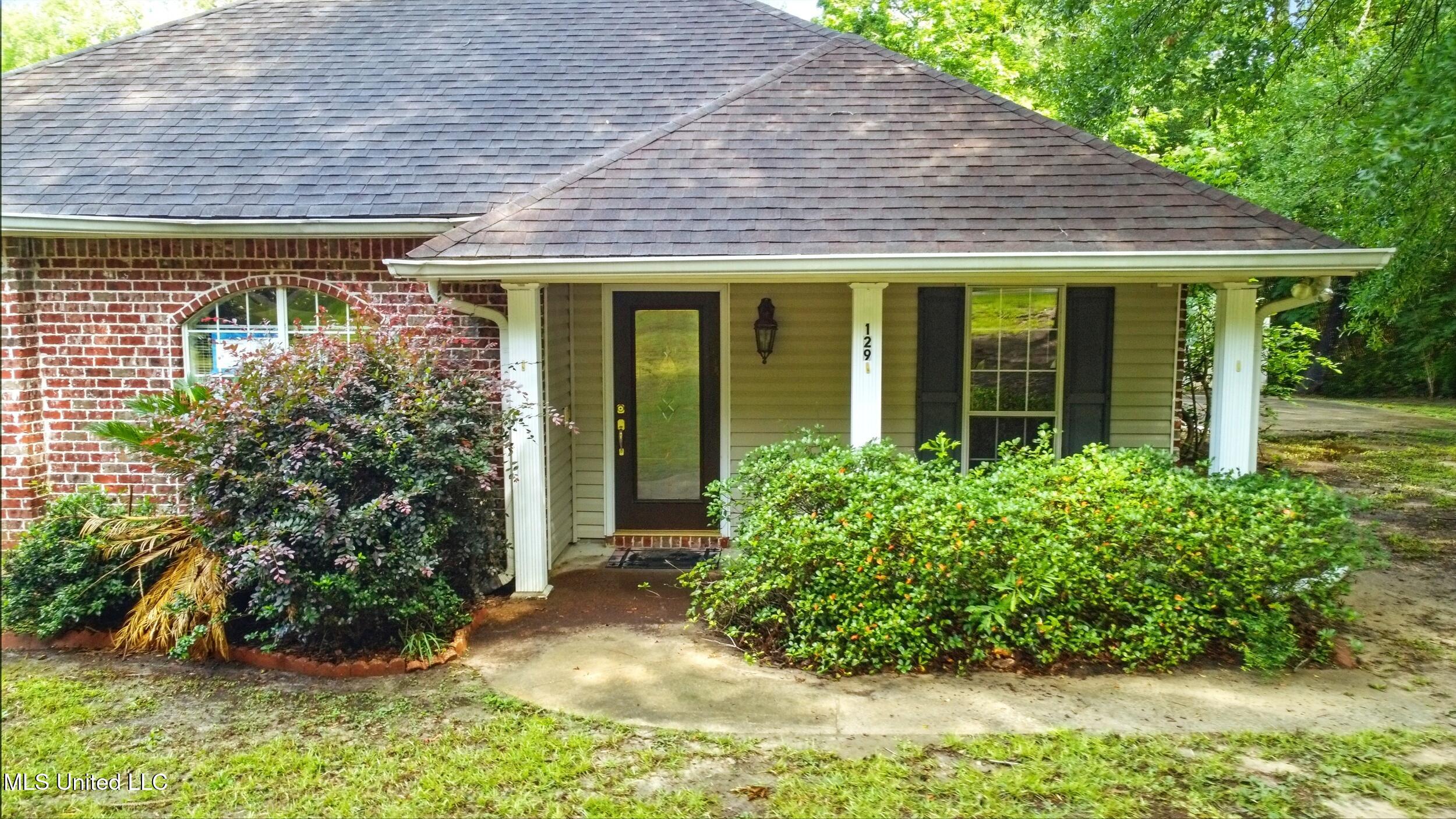 129 E Sunnybrook Road, Carriere, Mississippi image 7