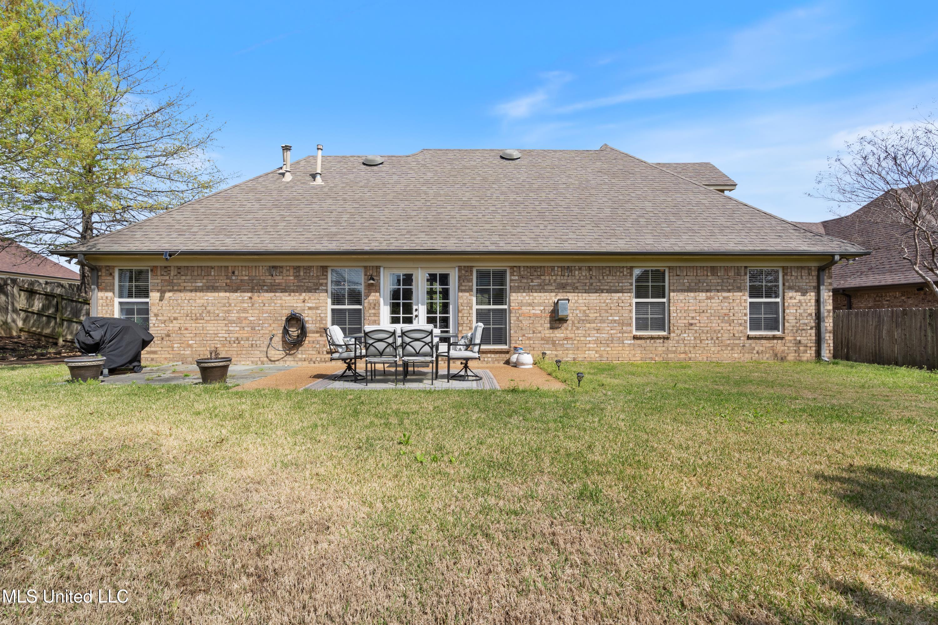 3295 Forest Bend Drive, Southaven, Mississippi image 27