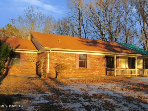 Homes For Sale - 475 Truslow Road<br/> Sarah, MS 38665