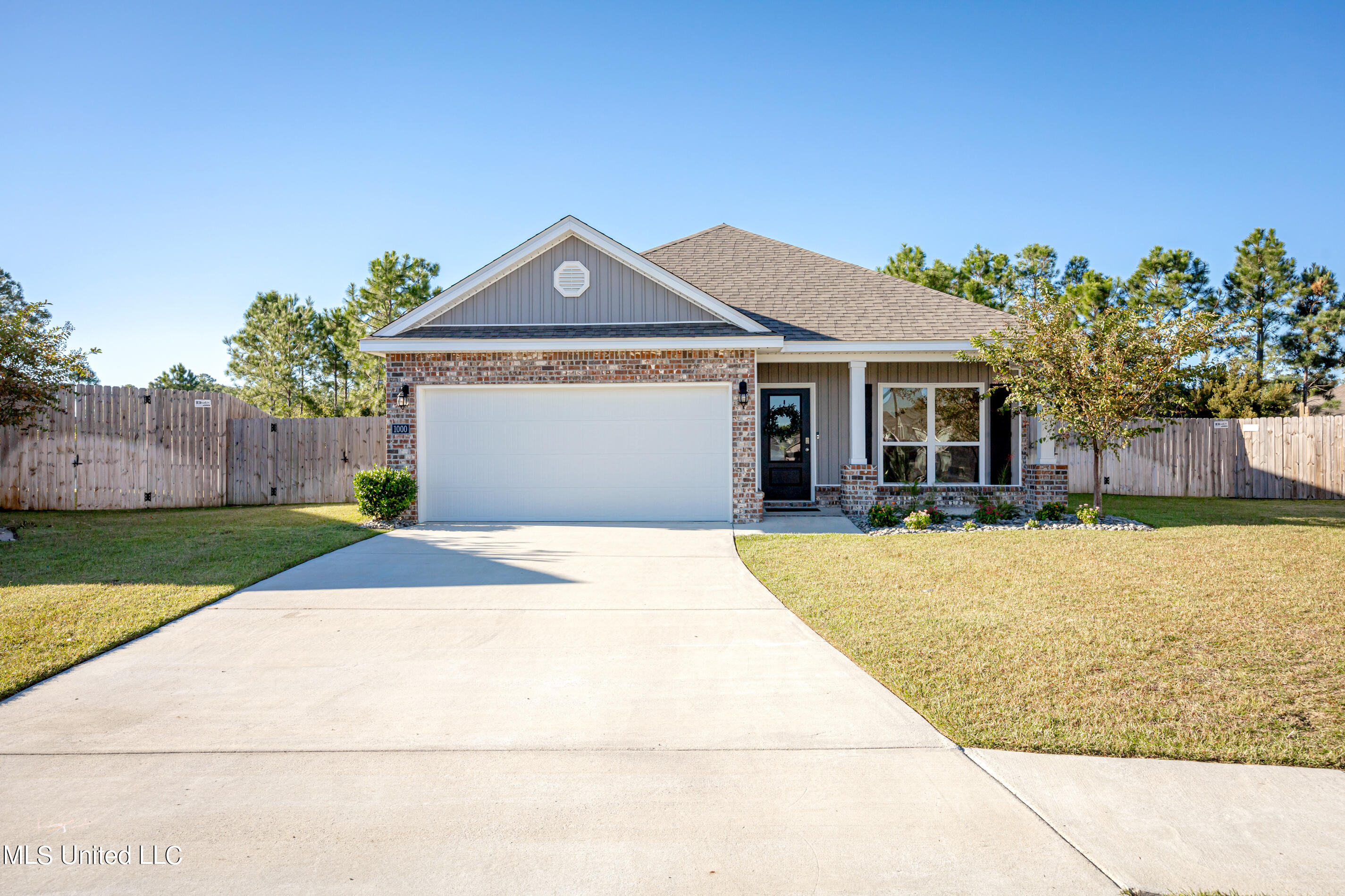 1000 Kittiwake Cove, Ocean Springs, Mississippi image 1