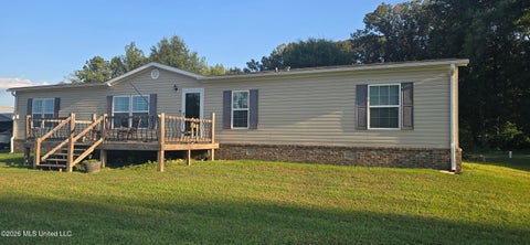Homes For Sale - 716 Cliff Williams Road<br/> Tate County, Senatobia, MS 38668