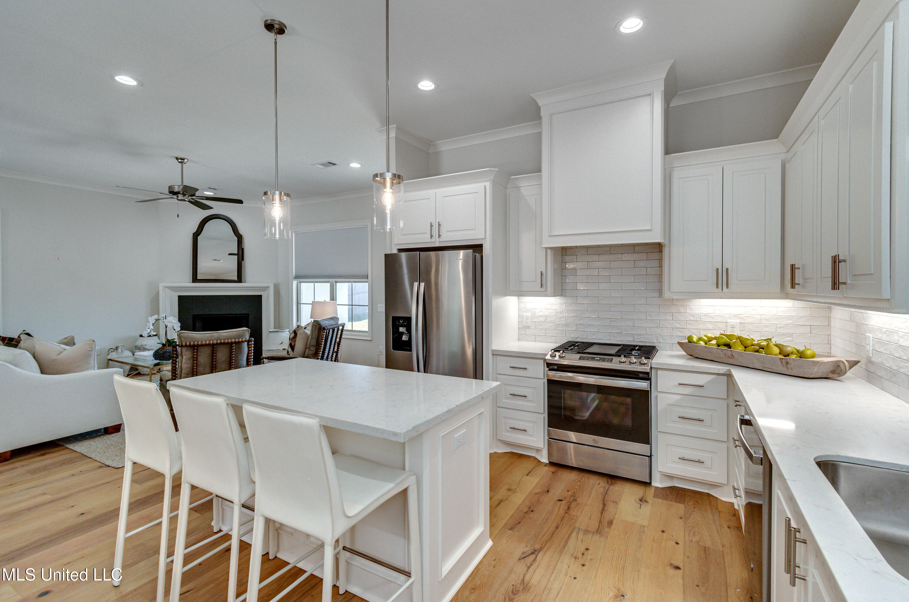 Madison, Mississippi 39110, United States, 3 Bedrooms Bedrooms, ,2 BathroomsBathrooms,Residential,Pending,45831