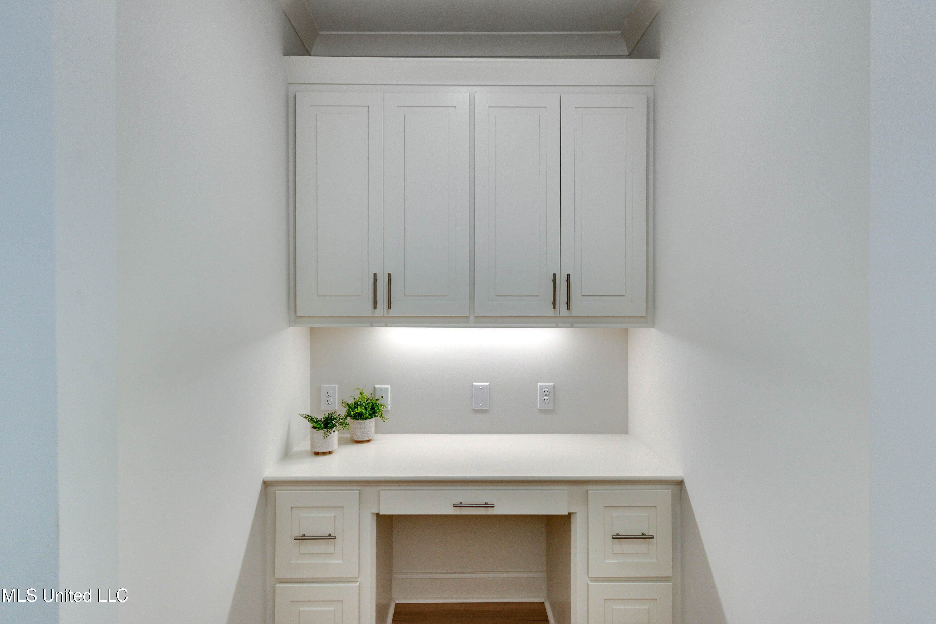 Madison, Mississippi 39110, United States, 3 Bedrooms Bedrooms, ,2 BathroomsBathrooms,Residential,Pending,45831