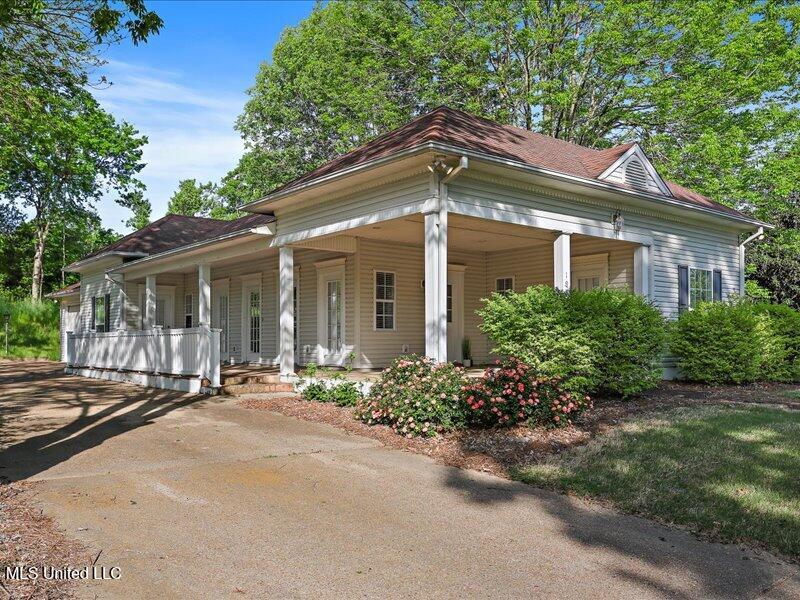 1937 Windsor Drive, Yazoo City, Mississippi image 3