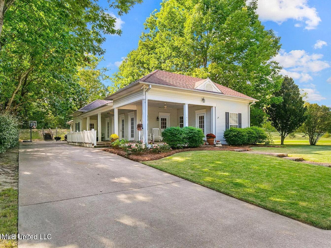 1937 Windsor Drive, Yazoo City, Mississippi image 2