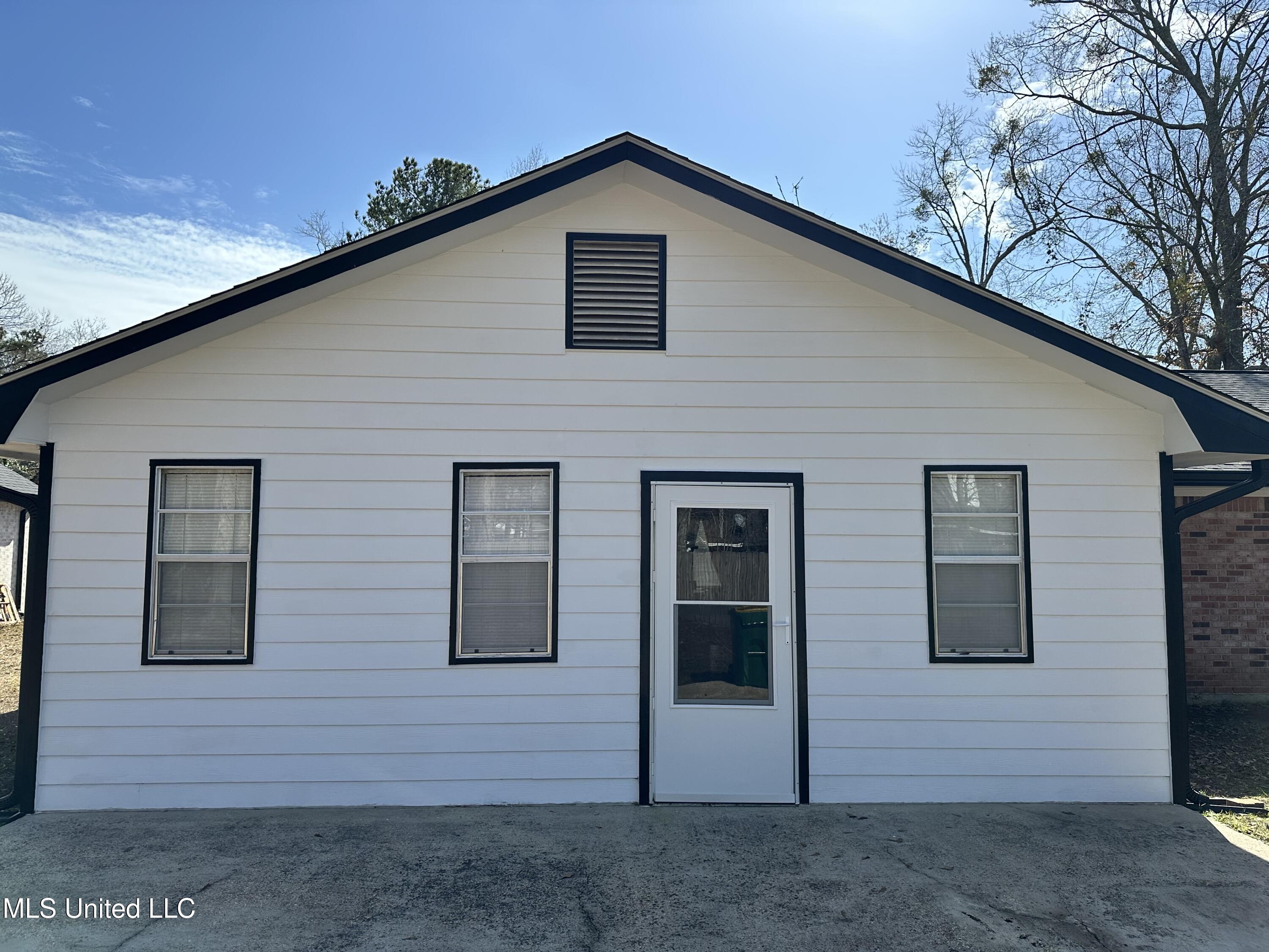 9016 Old Walnut Road, Ocean Springs, Mississippi image 9