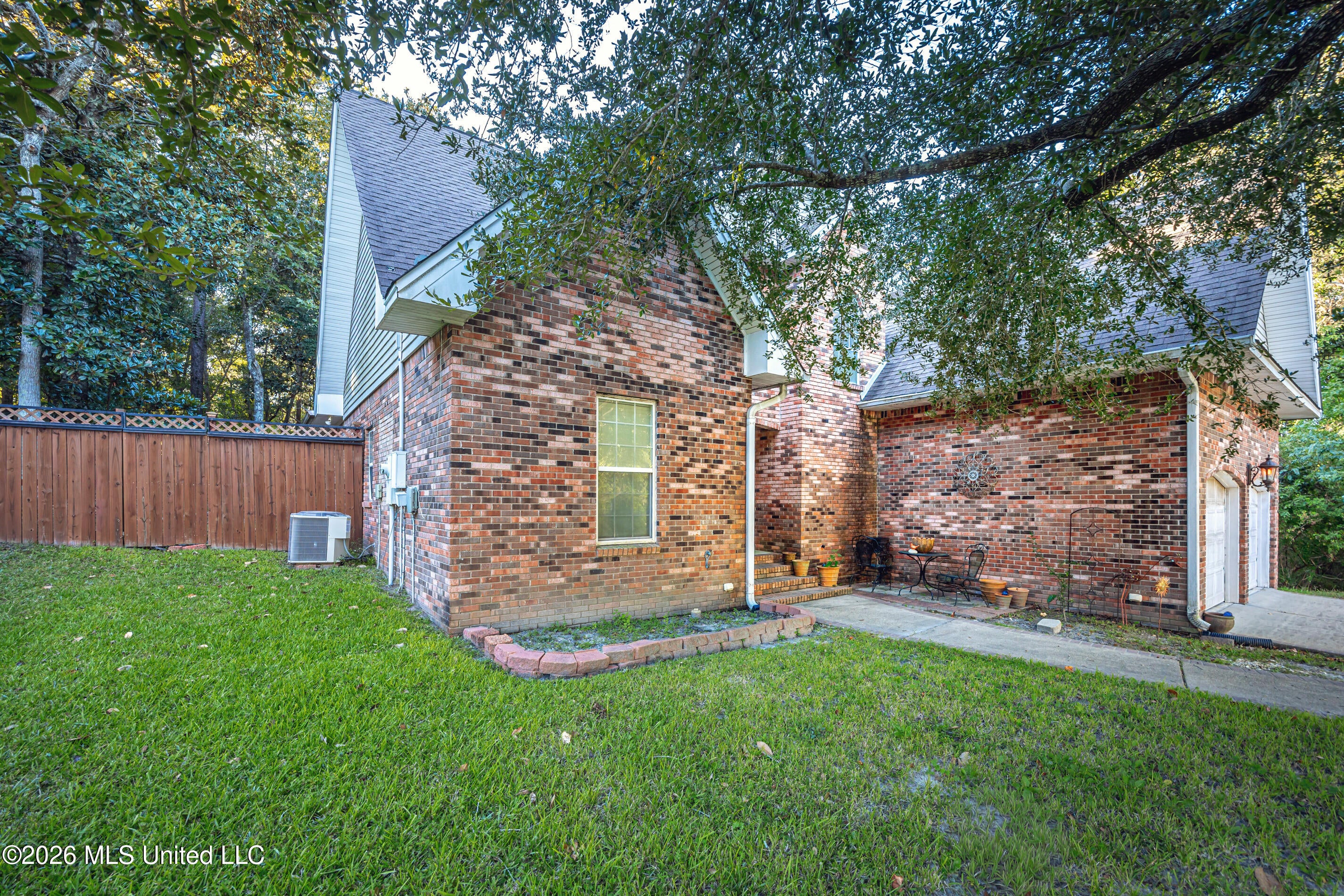 809 Magnolia Bayou Boulevard
