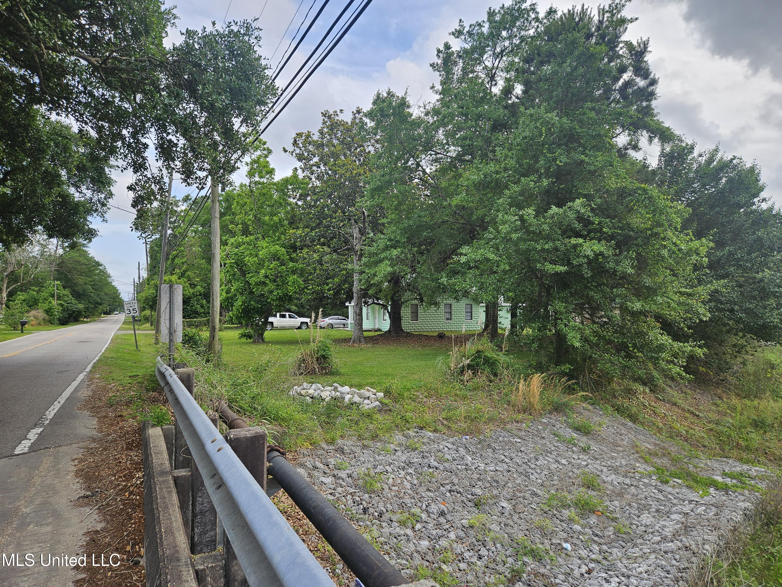 6067 Daugherty Road, Long Beach, Mississippi image 39