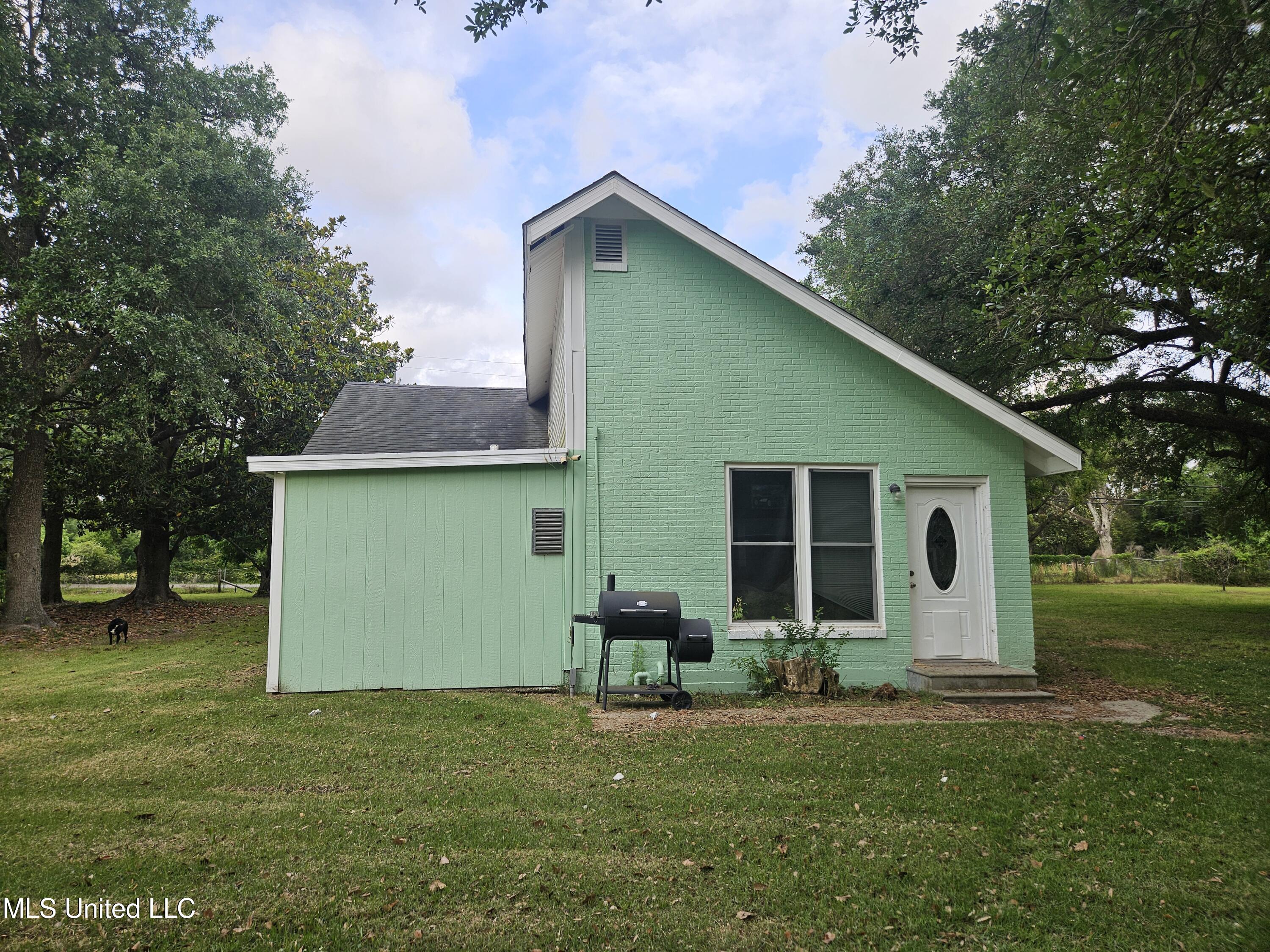 6067 Daugherty Road, Long Beach, Mississippi image 34