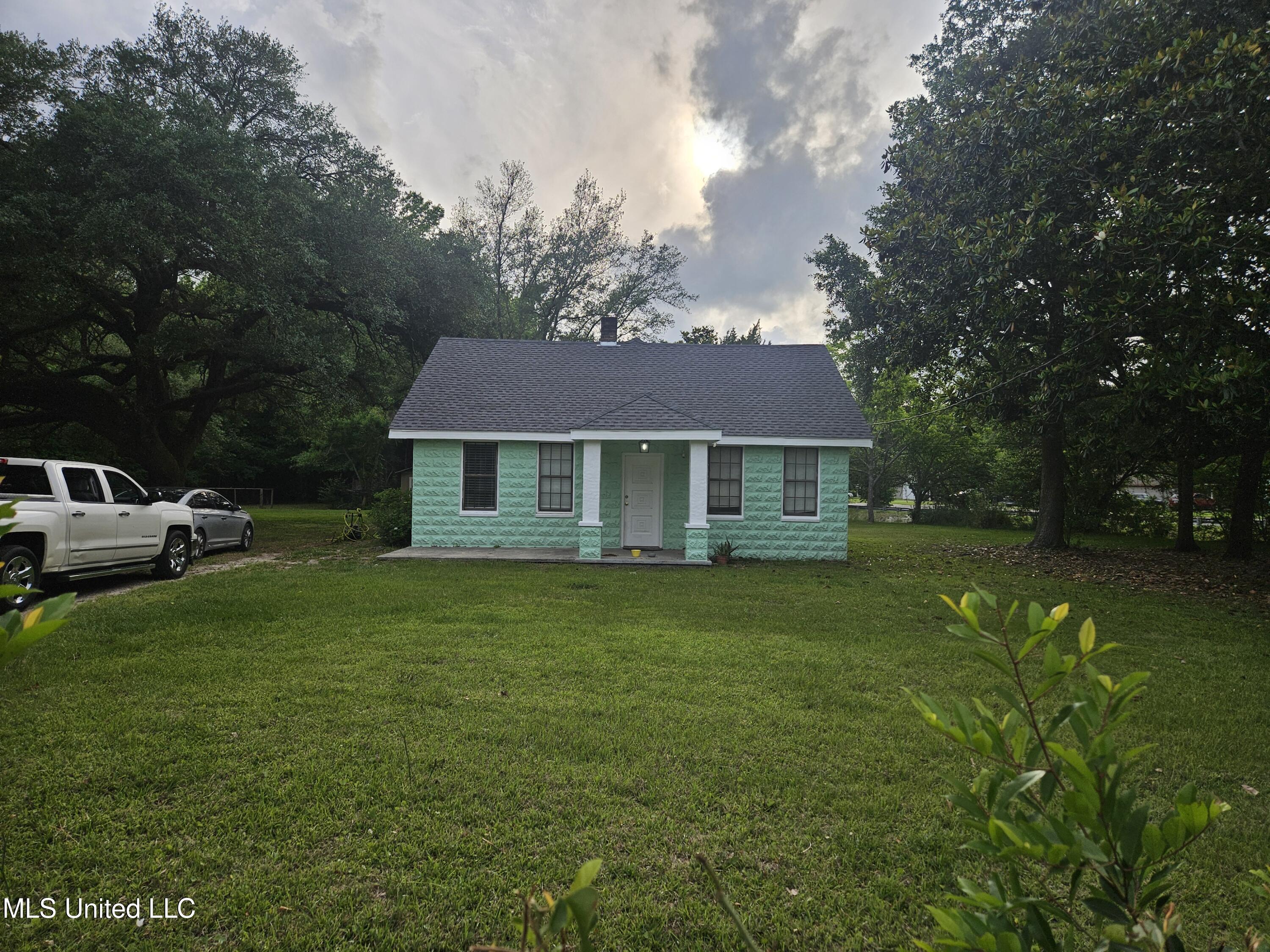 6067 Daugherty Road, Long Beach, Mississippi image 1