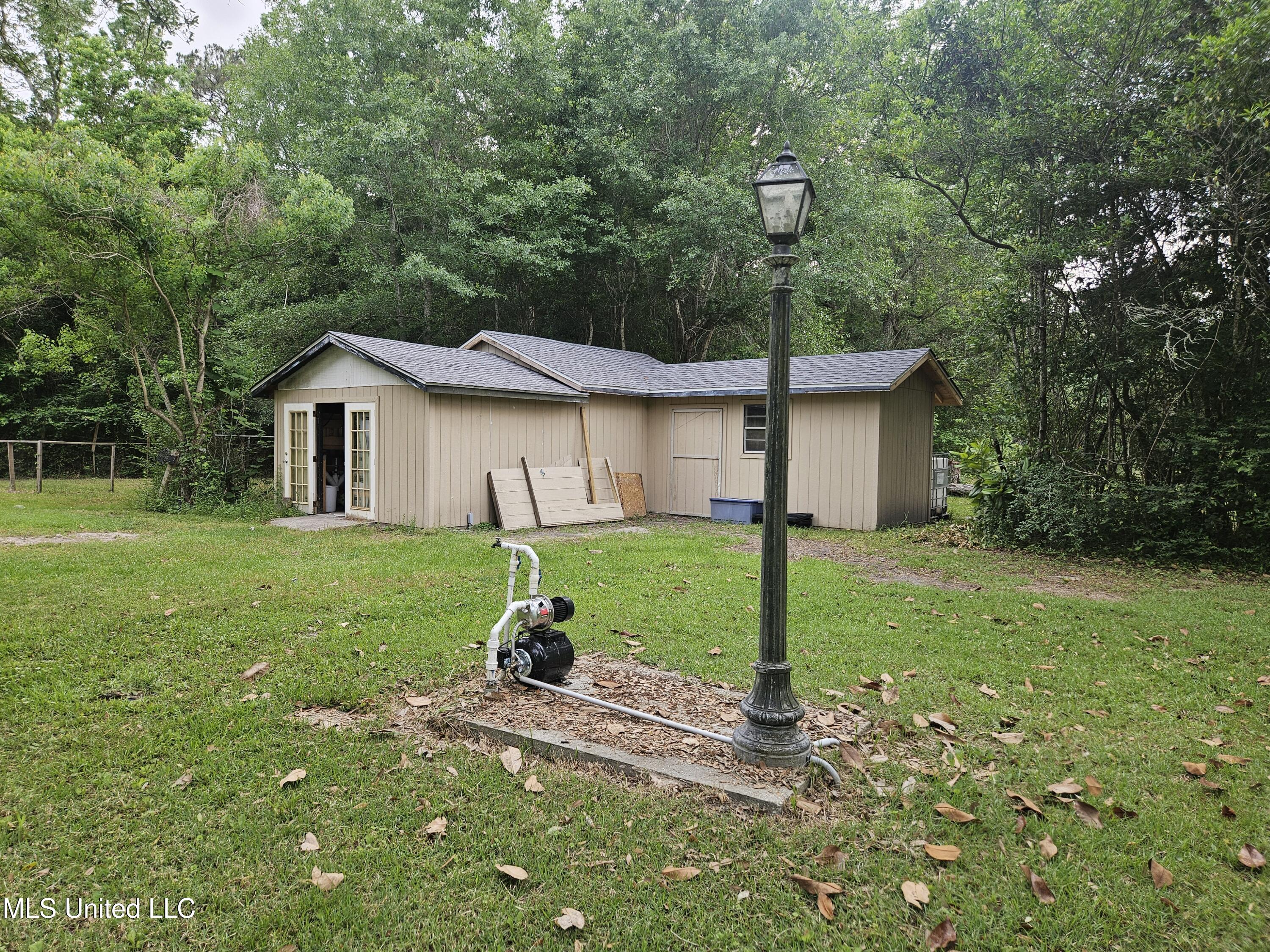 6067 Daugherty Road, Long Beach, Mississippi image 35