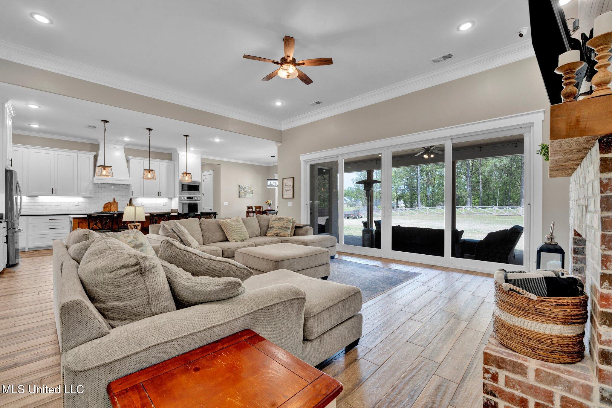 326 Fairview Trail, Byhalia, Mississippi image 14