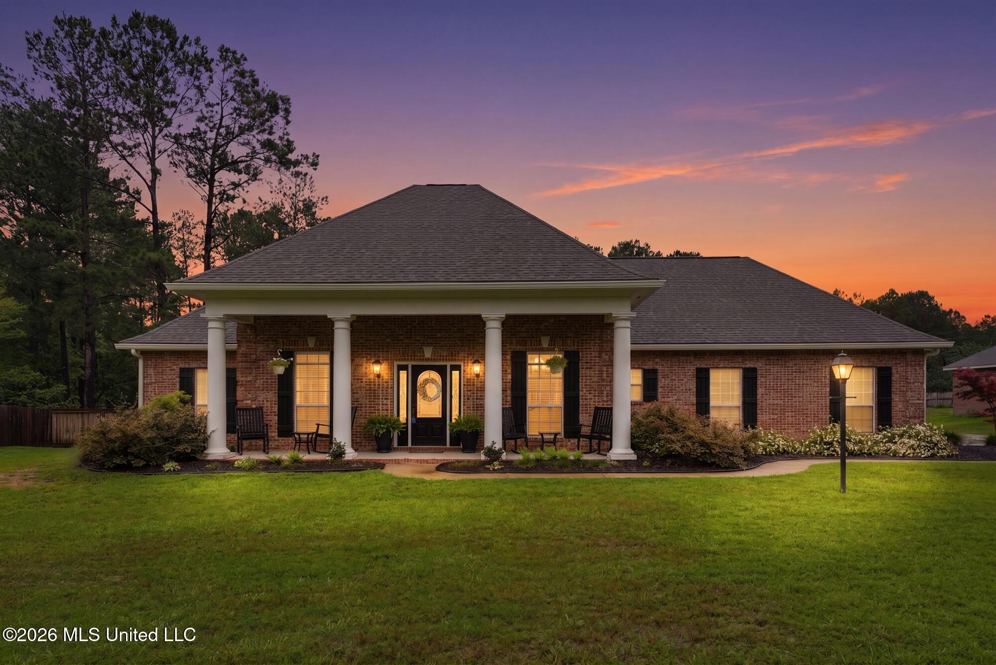 104 Cottoncreek Drive