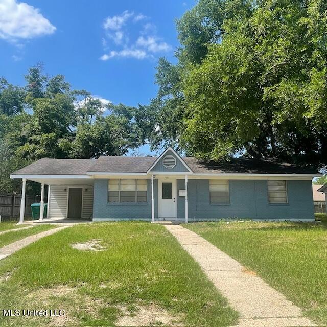 2327 Middlecoff Drive, Gulfport, Mississippi image 1