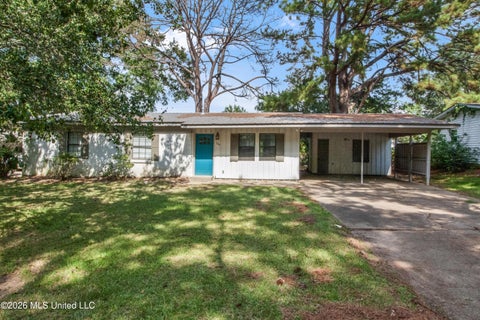 Homes For Rent - 704 Berkshire Street<br/> Hinds County, Clinton, MS 39056