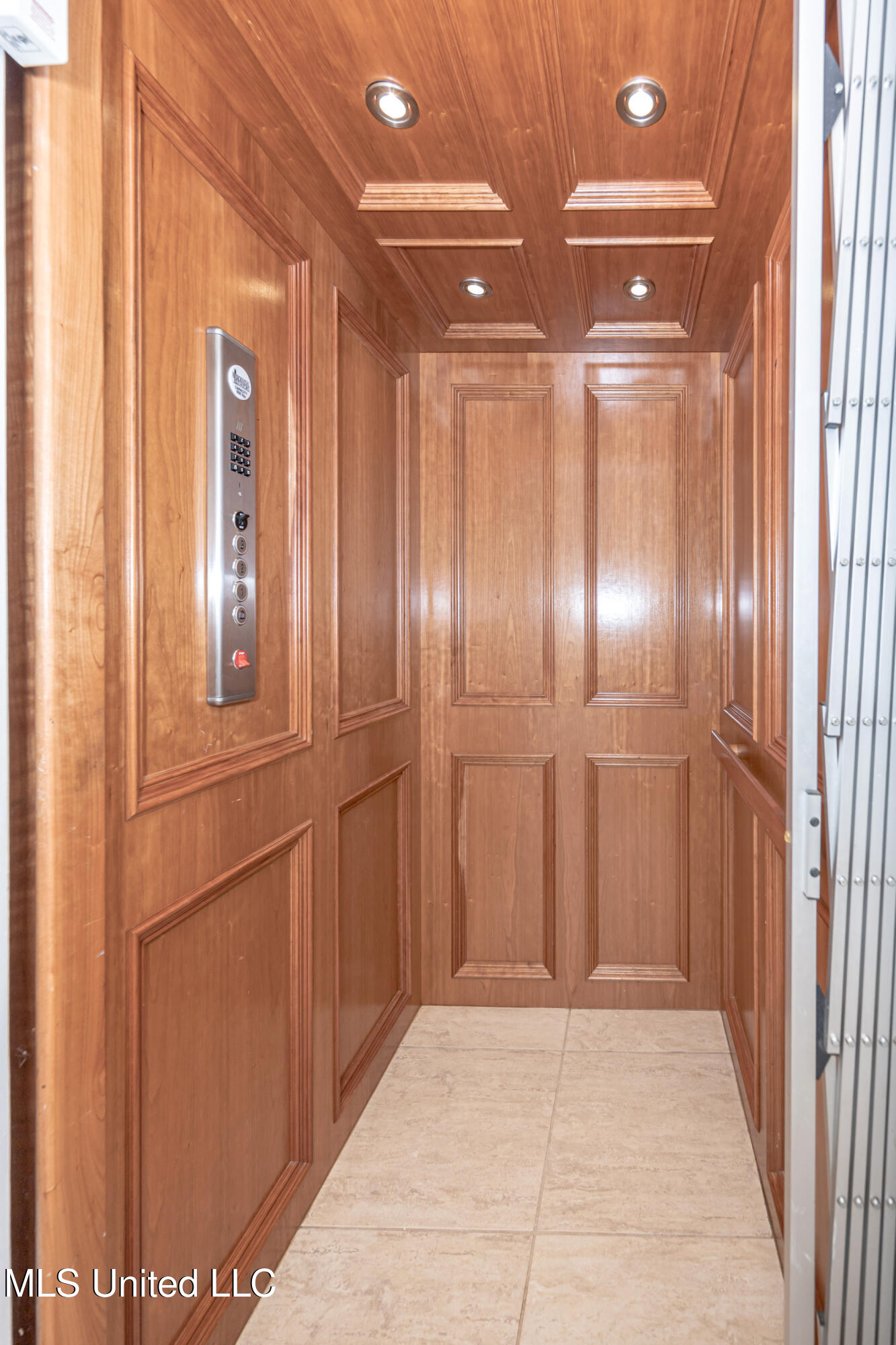 10805 Eagle Nest Road, Ocean Springs, Mississippi image 33