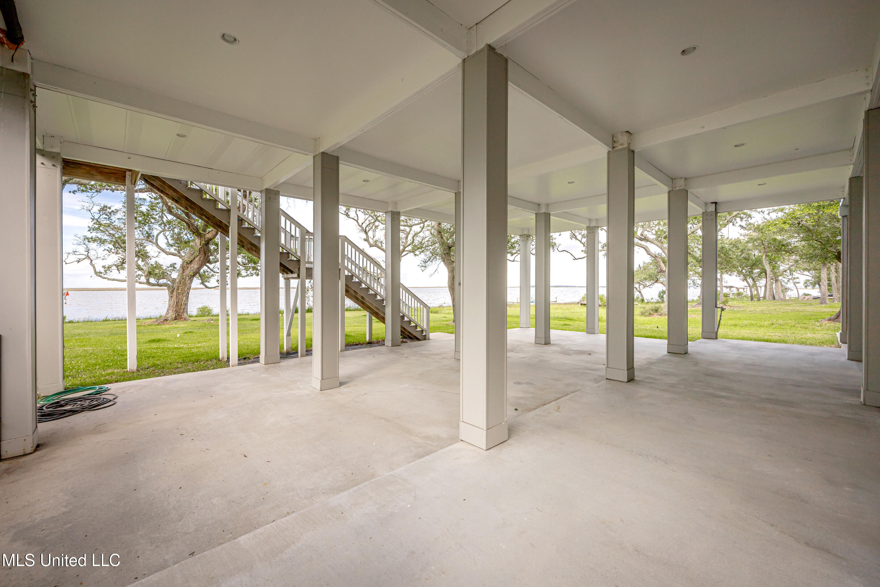 10805 Eagle Nest Road, Ocean Springs, Mississippi image 16