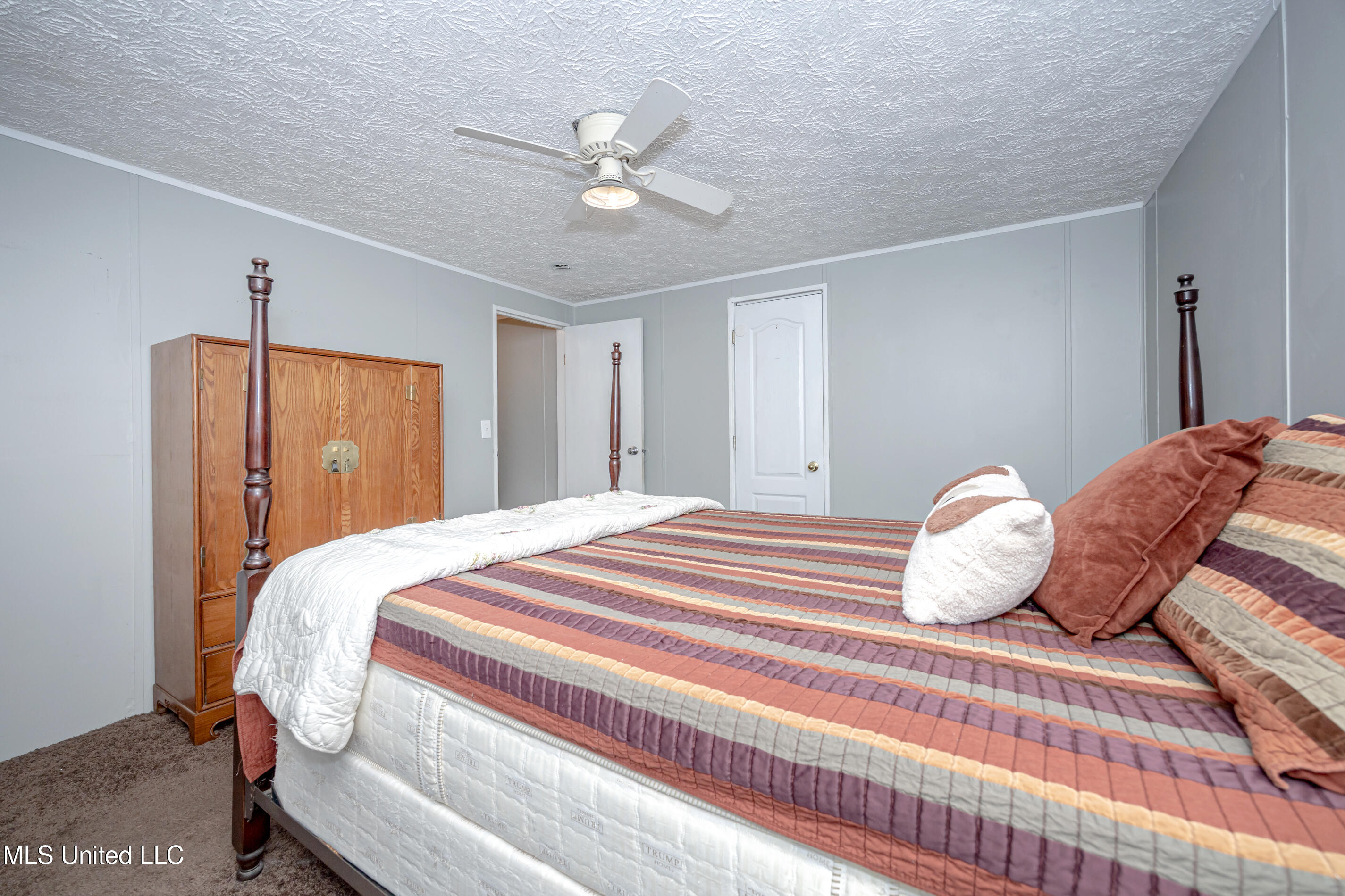8708 Maple Avenue, Ocean Springs, Mississippi image 29