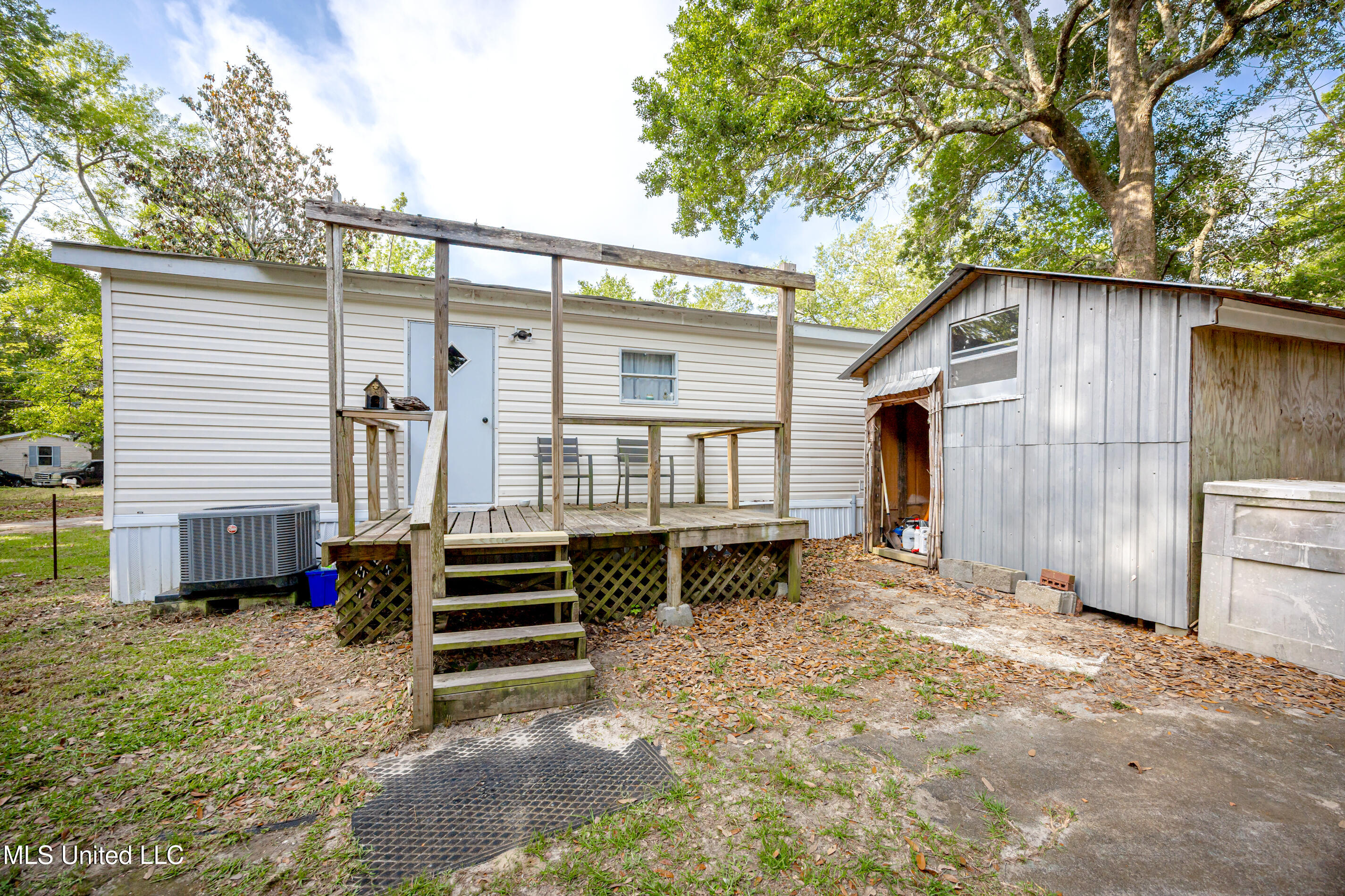 8708 Maple Avenue, Ocean Springs, Mississippi image 36