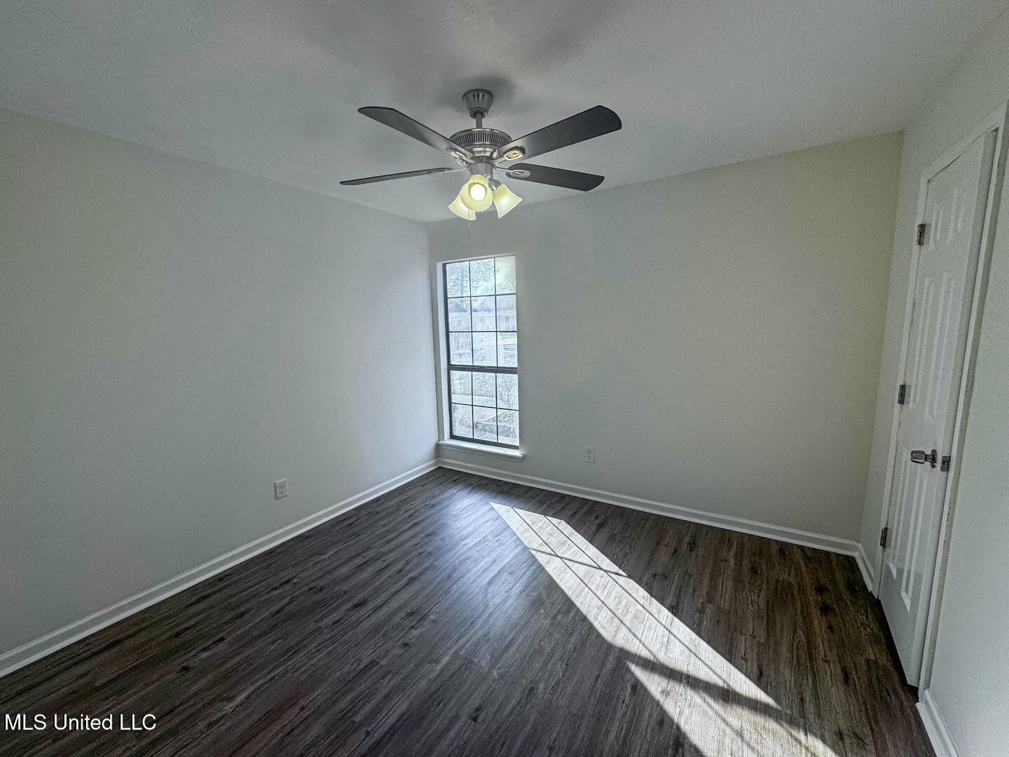 124 Lake Dockery Drive, Byram, Mississippi image 15
