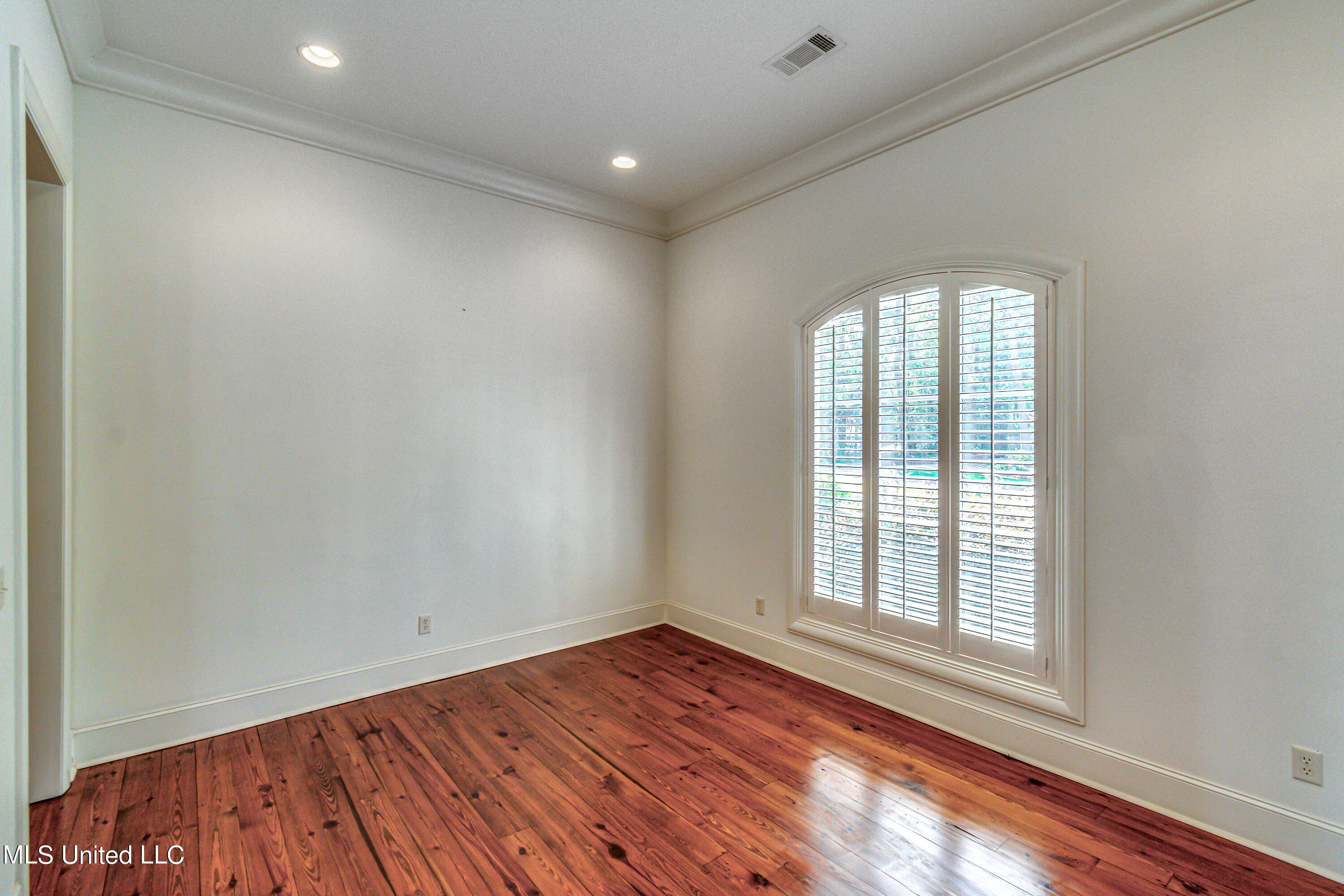 2024 E Northside Drive, Jackson, Mississippi image 26