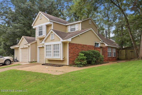Townhouse For Sale - 116 Misty Morning Lane<br/> Hinds County, Clinton, MS 39056