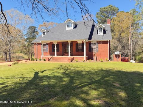 Homes For Sale - 3253 Highway 488<br/> Leake County, Carthage, MS 39051