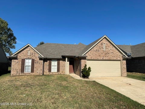 Homes For Sale - 8723 Smith Ranch Drive<br/> Desoto County, Southaven, MS 38671