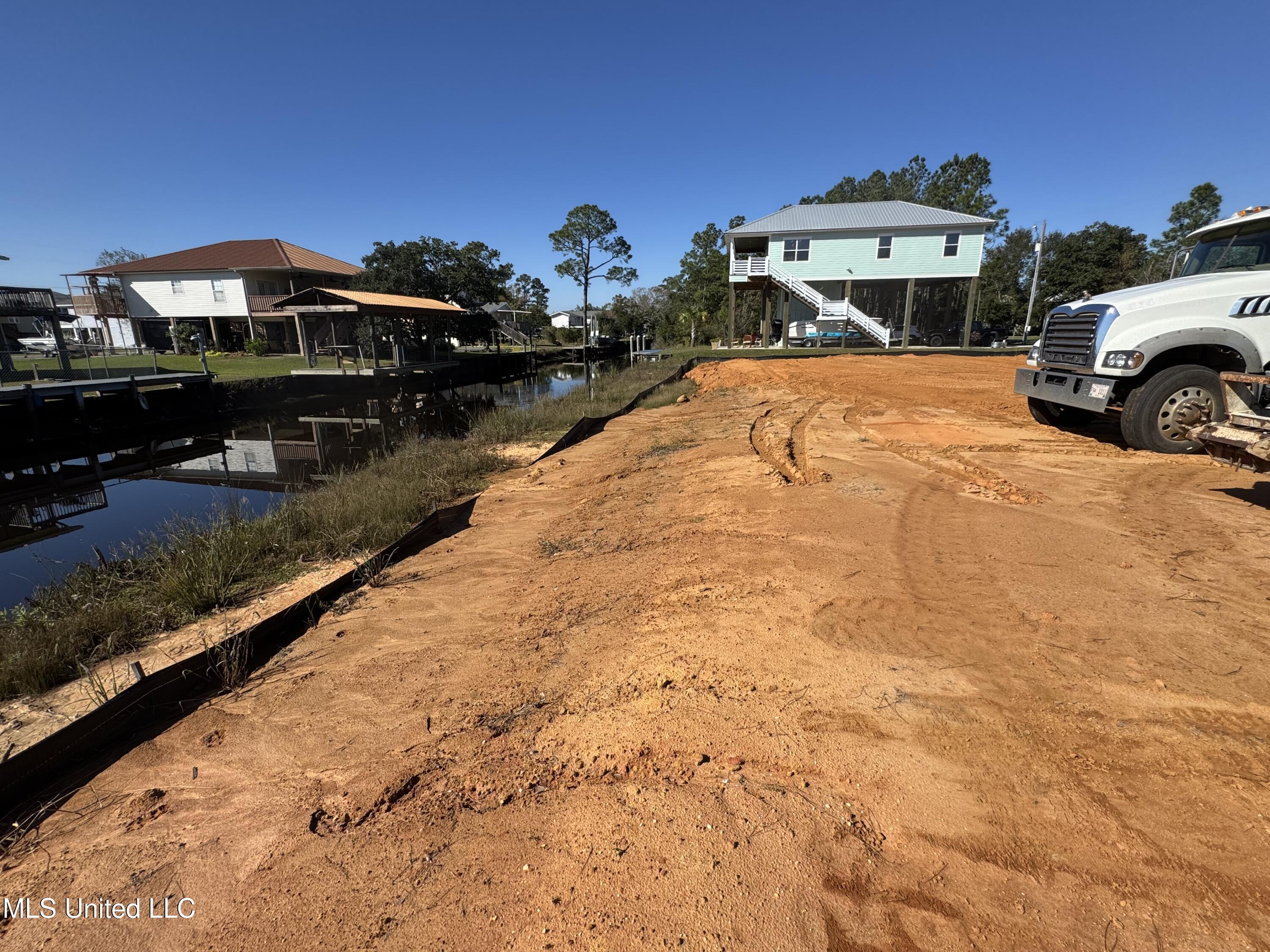 4033 Cardinal Street, Bay Saint Louis, Mississippi image 4